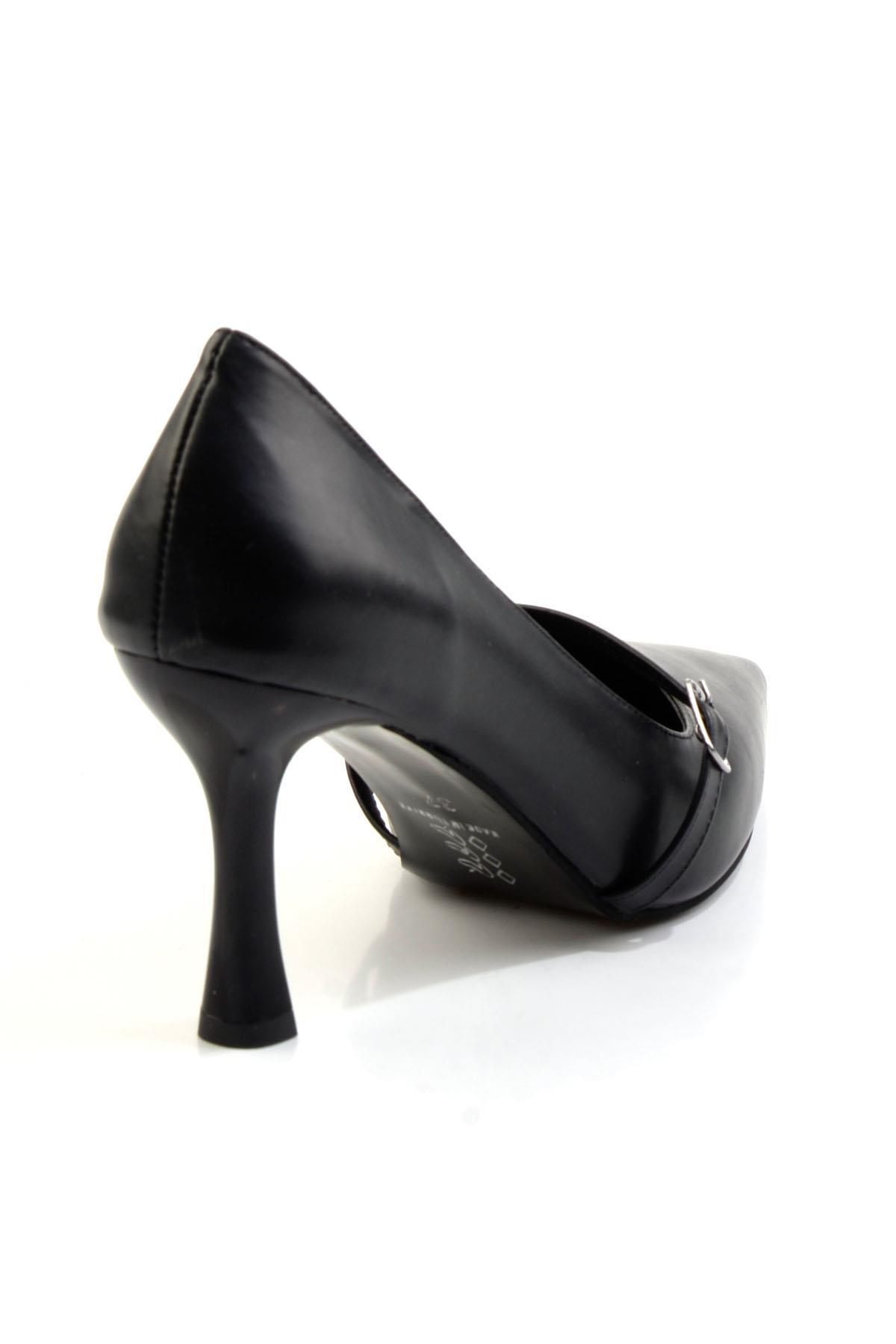 Siyah  Kadın Klasik Topuklu Ayakkabı K01823060609