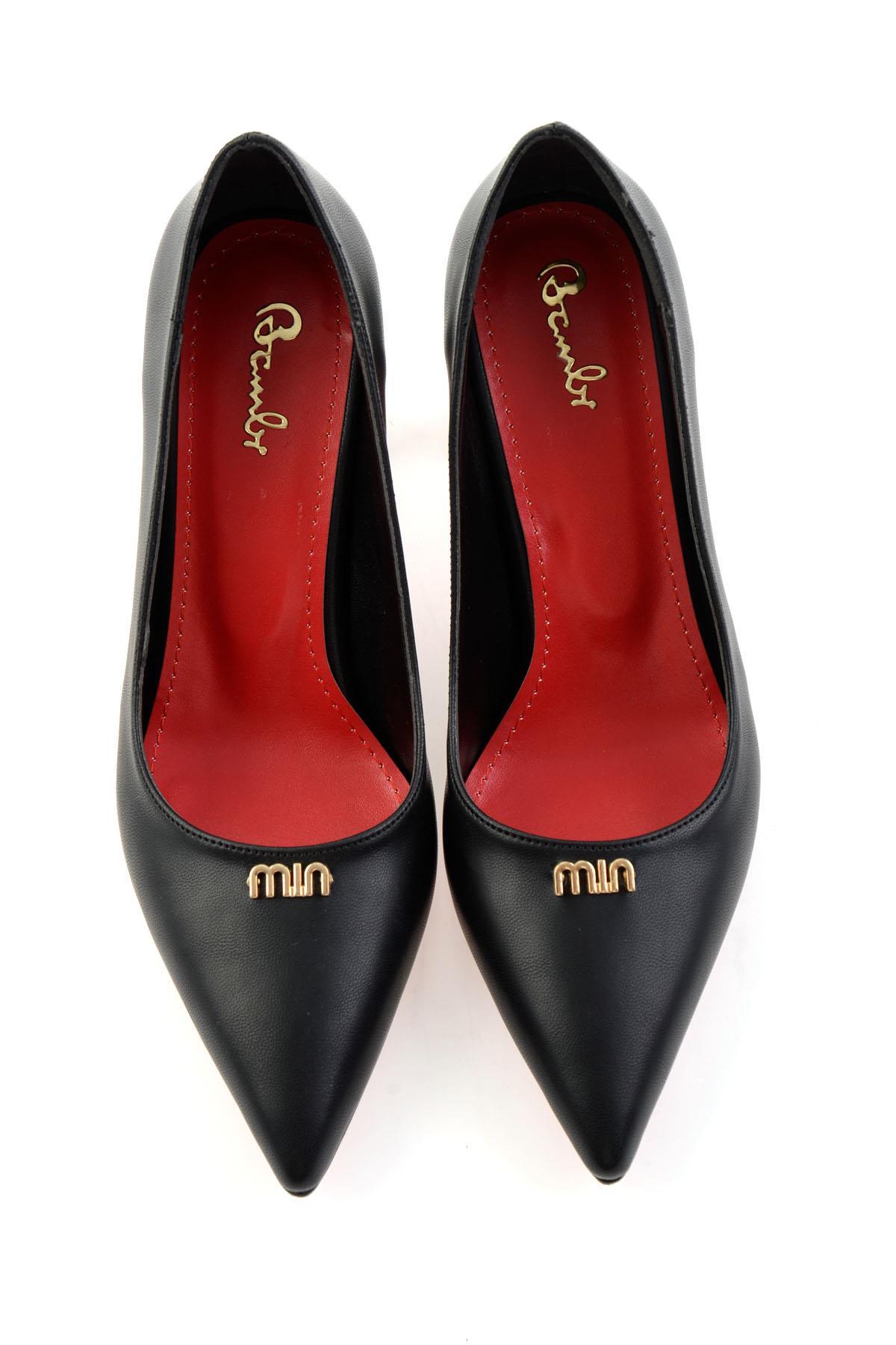 Siyah  Kadın Klasik Topuklu Ayakkabı K01231461809