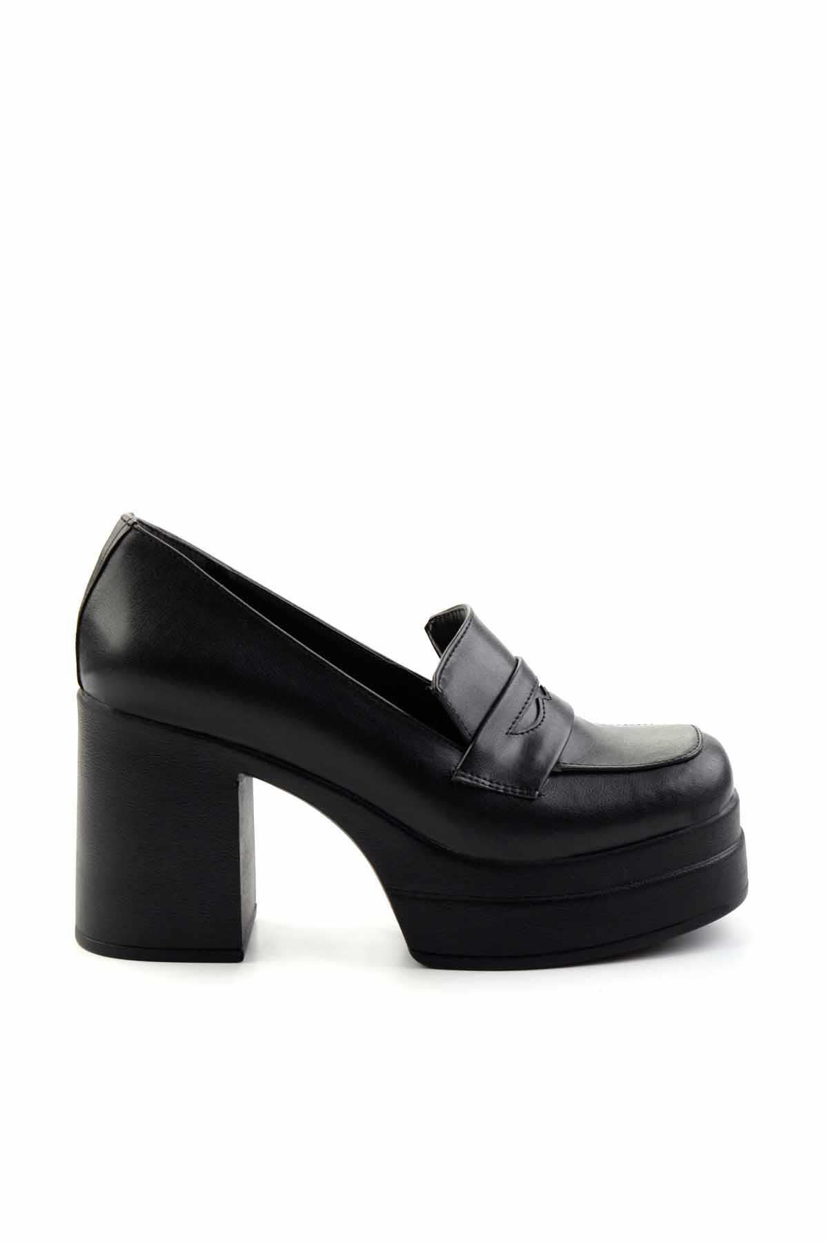 Siyah  Kadın Klasik Topuklu Ayakkabı K01181062509
