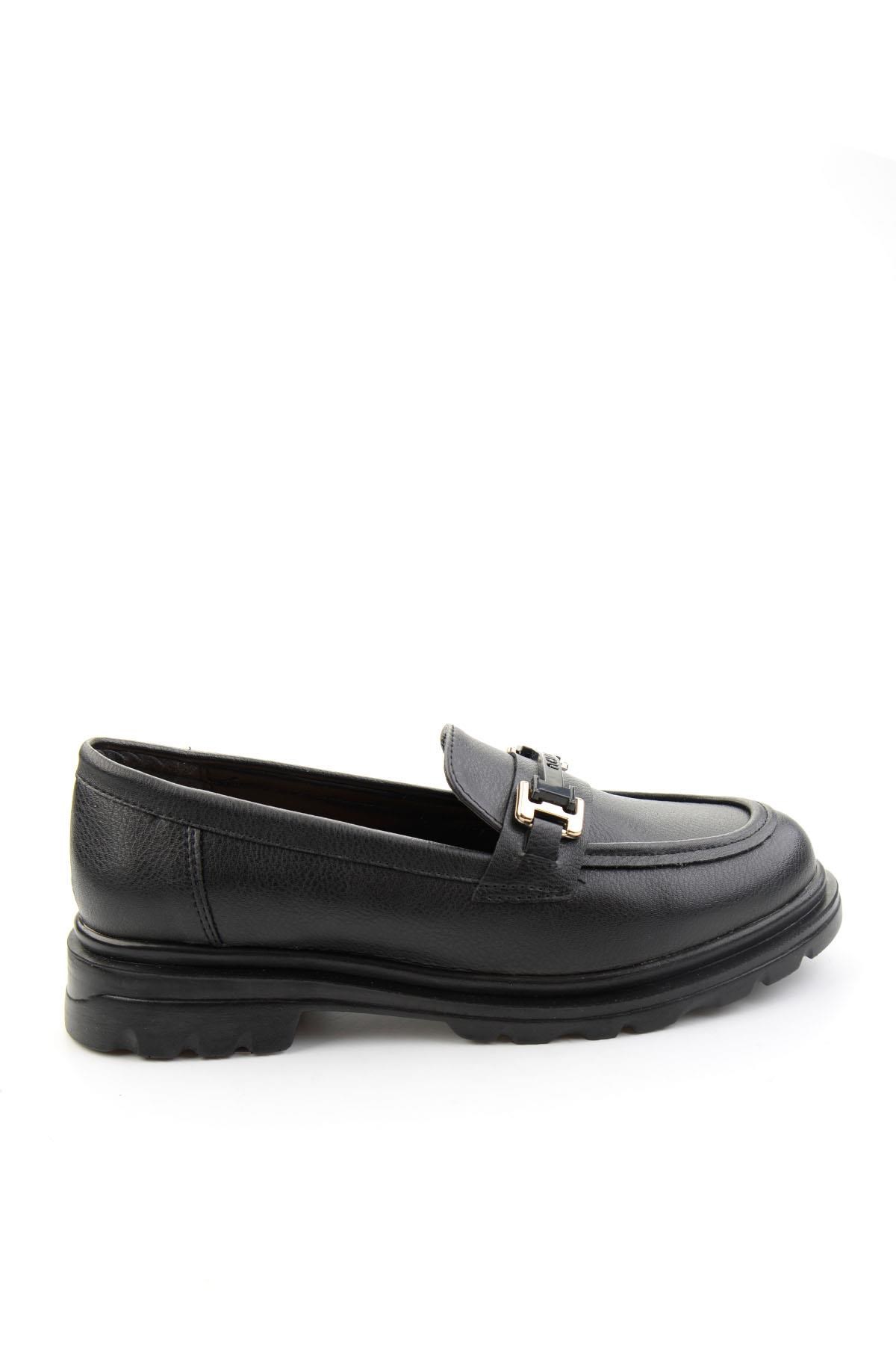 Siyah  Kadın Loafer Ayakkabı K01179828109