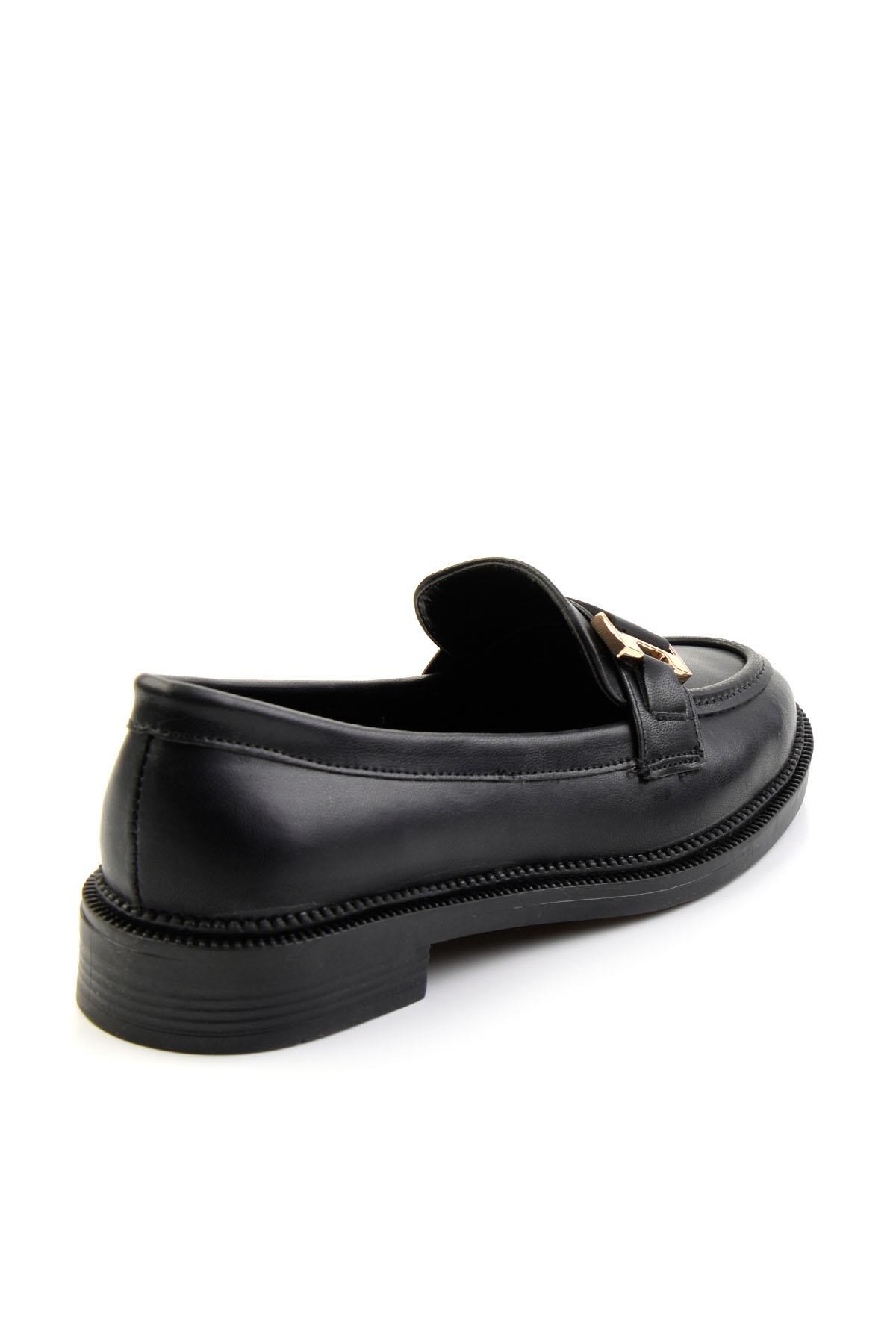 Siyah  Kadın Loafer Ayakkabı K01216100009