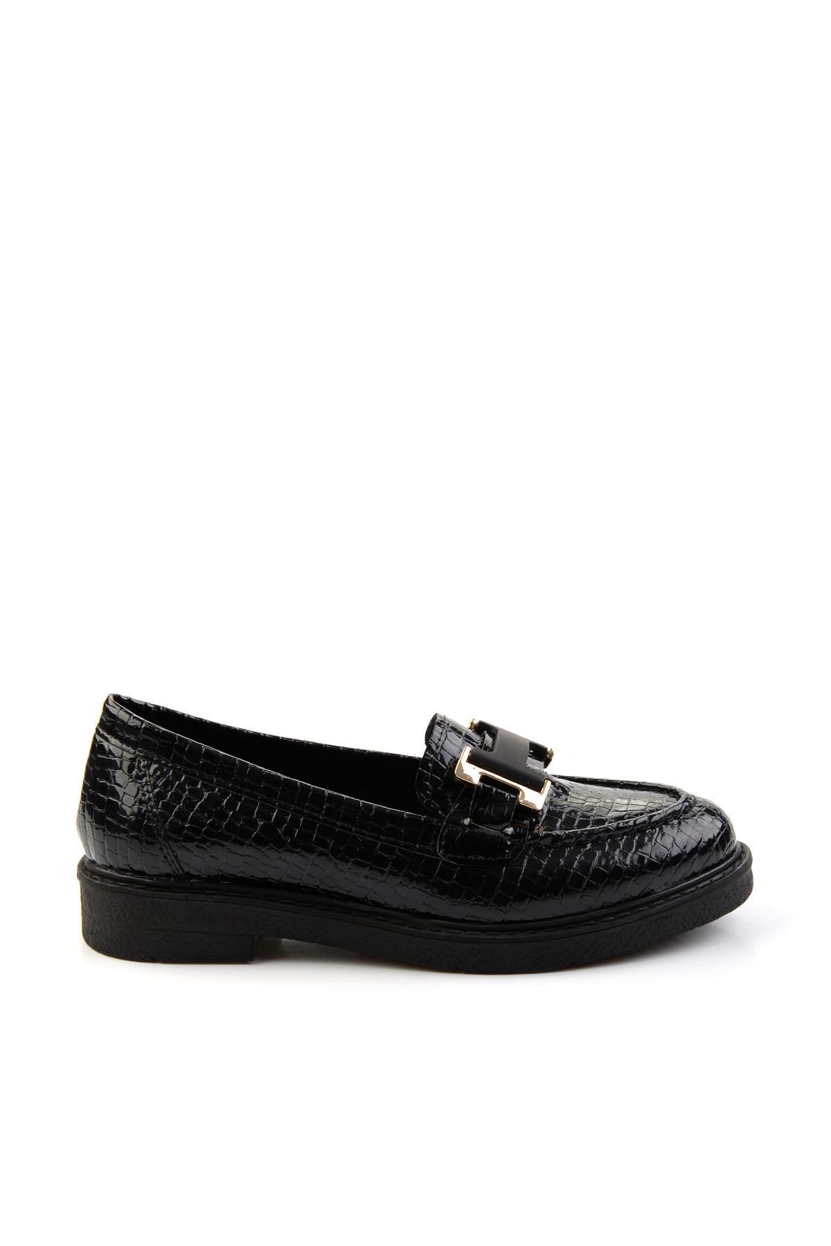 Siyah  Kadın Loafer Ayakkabı K01257050011