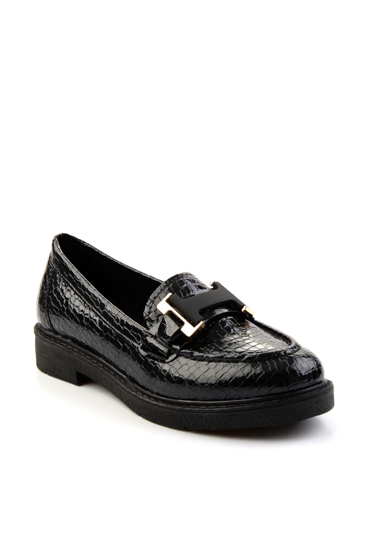 Siyah  Kadın Loafer Ayakkabı K01257050011