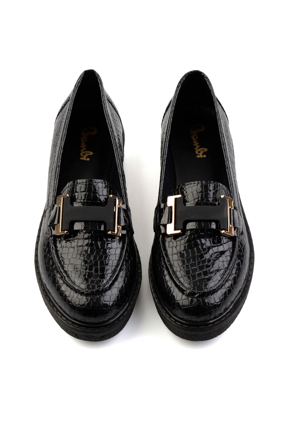 Siyah  Kadın Loafer Ayakkabı K01257050011