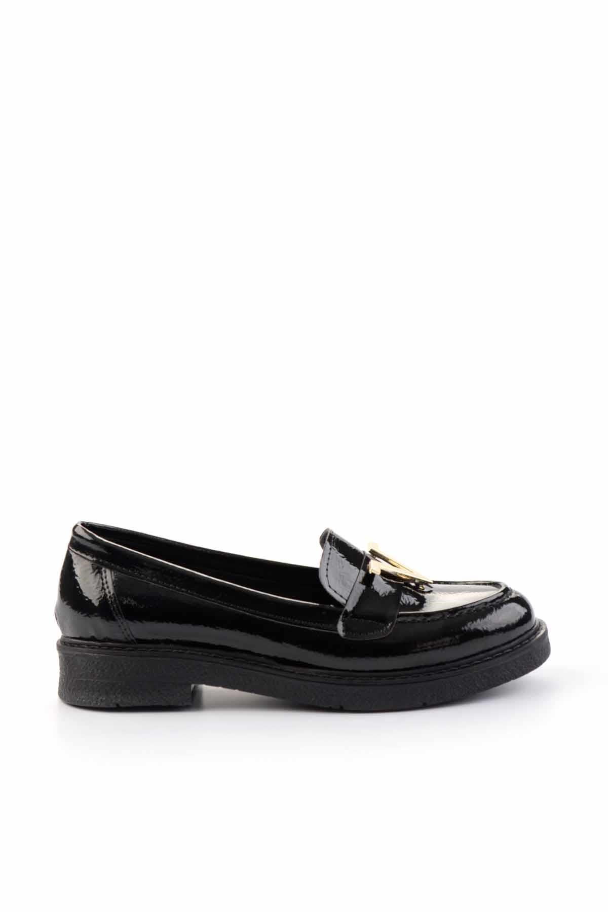 Siyah  Kadın Loafer Ayakkabı K01257067608