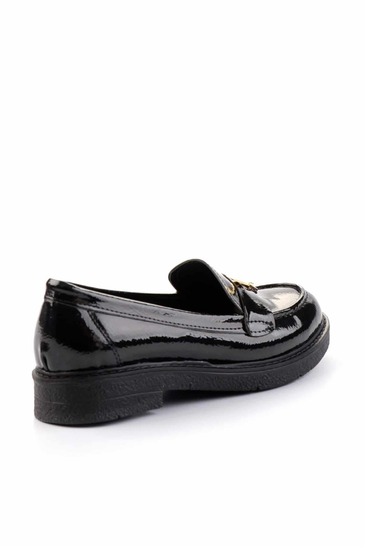 Siyah  Kadın Loafer Ayakkabı K01257067608