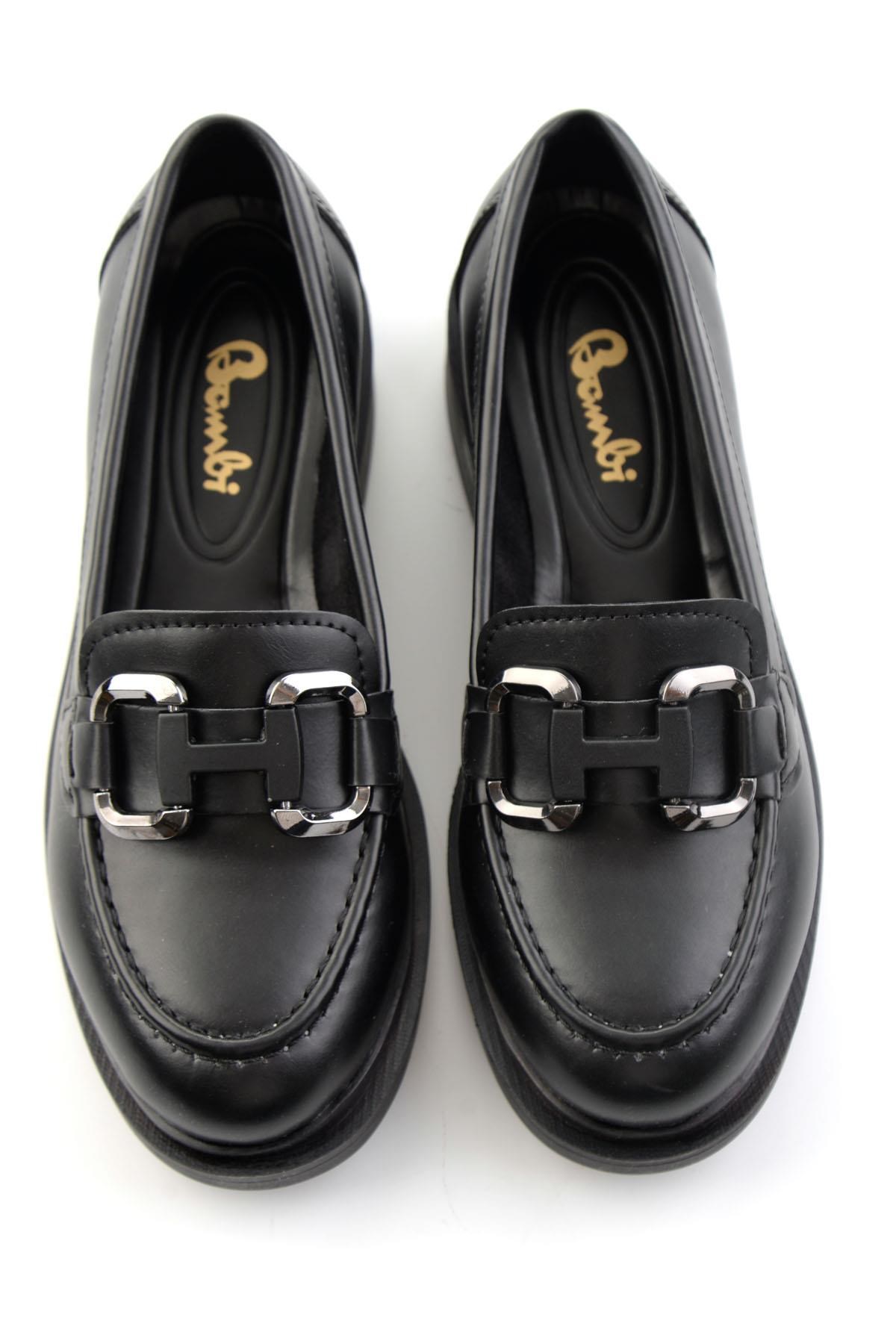 Siyah  Kadın Loafer Ayakkabı K01257068209