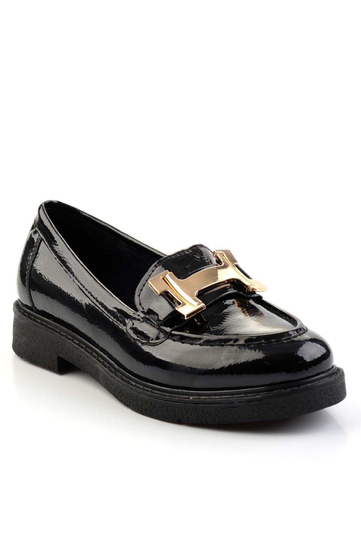 Siyah  Kadın Loafer Ayakkabı K01257069698