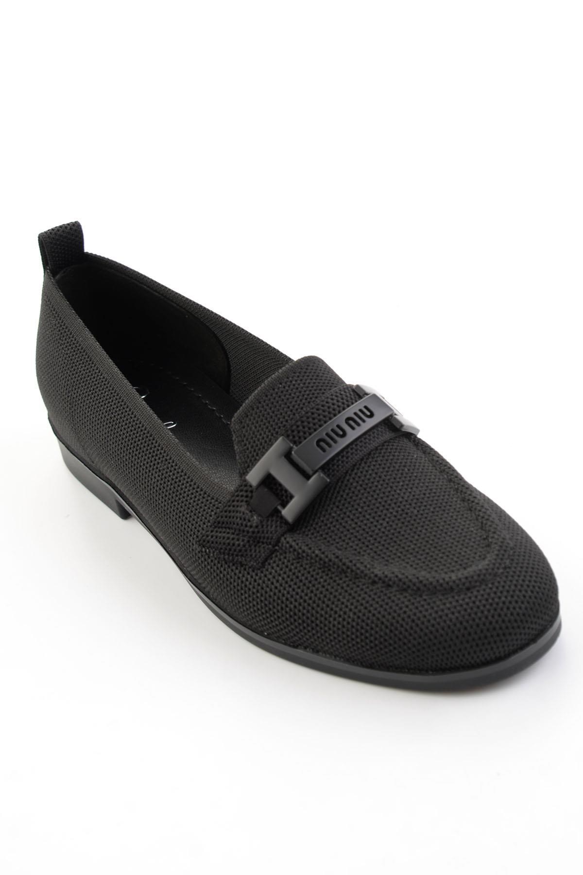 Siyah  Kadın Loafer Ayakkabı K01327025282