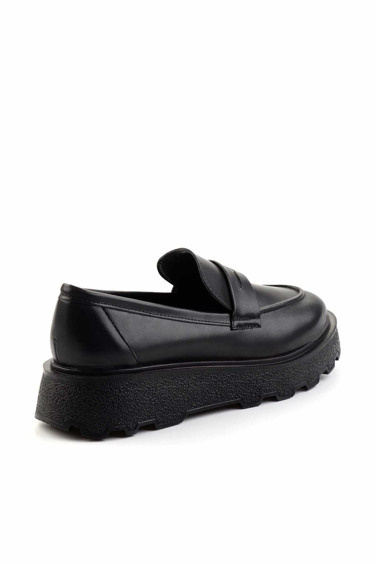 Siyah  Kadın Loafer Ayakkabı K01327241009
