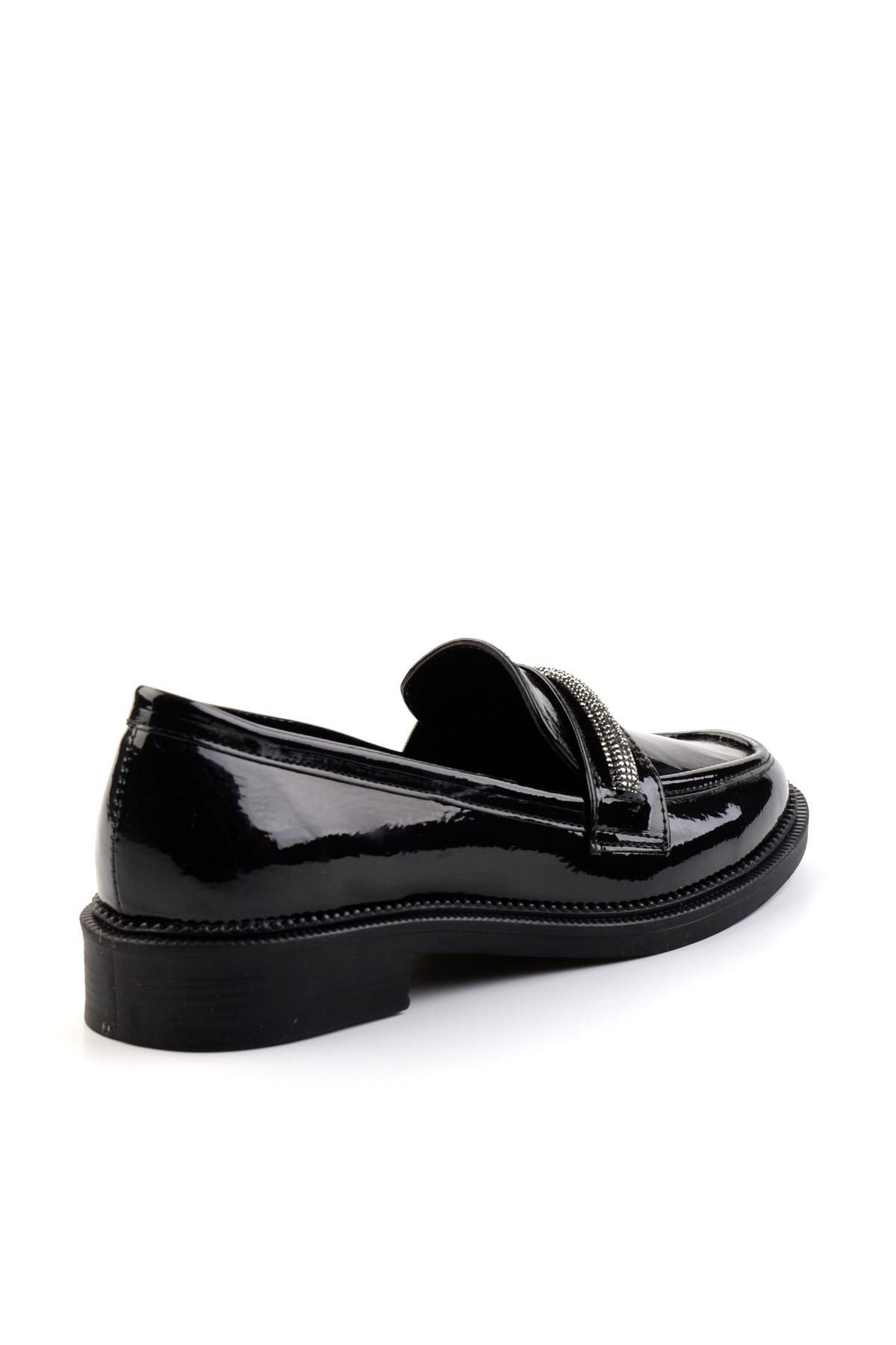 Siyah  Kadın Loafer Ayakkabı K01474090108