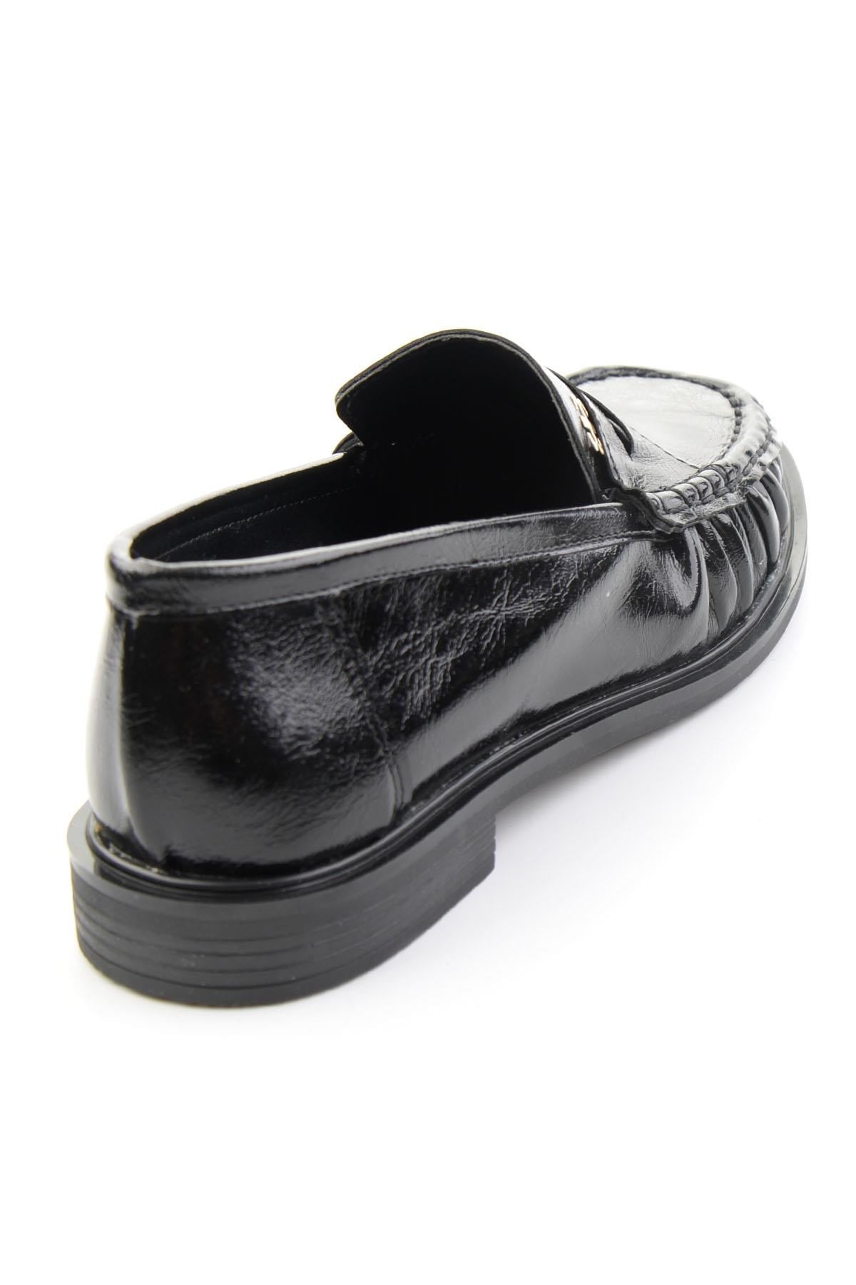 Siyah  Kadın Loafer Ayakkabı K01503728342