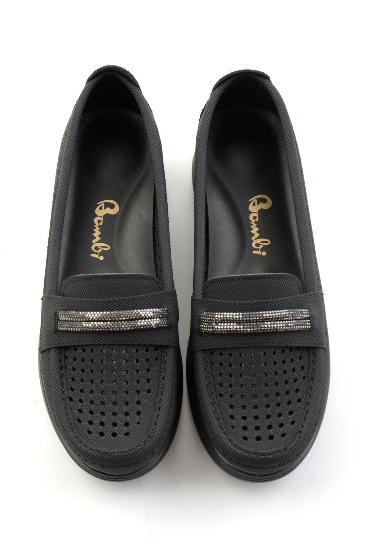 Siyah  Kadın Loafer Ayakkabı K01536104537