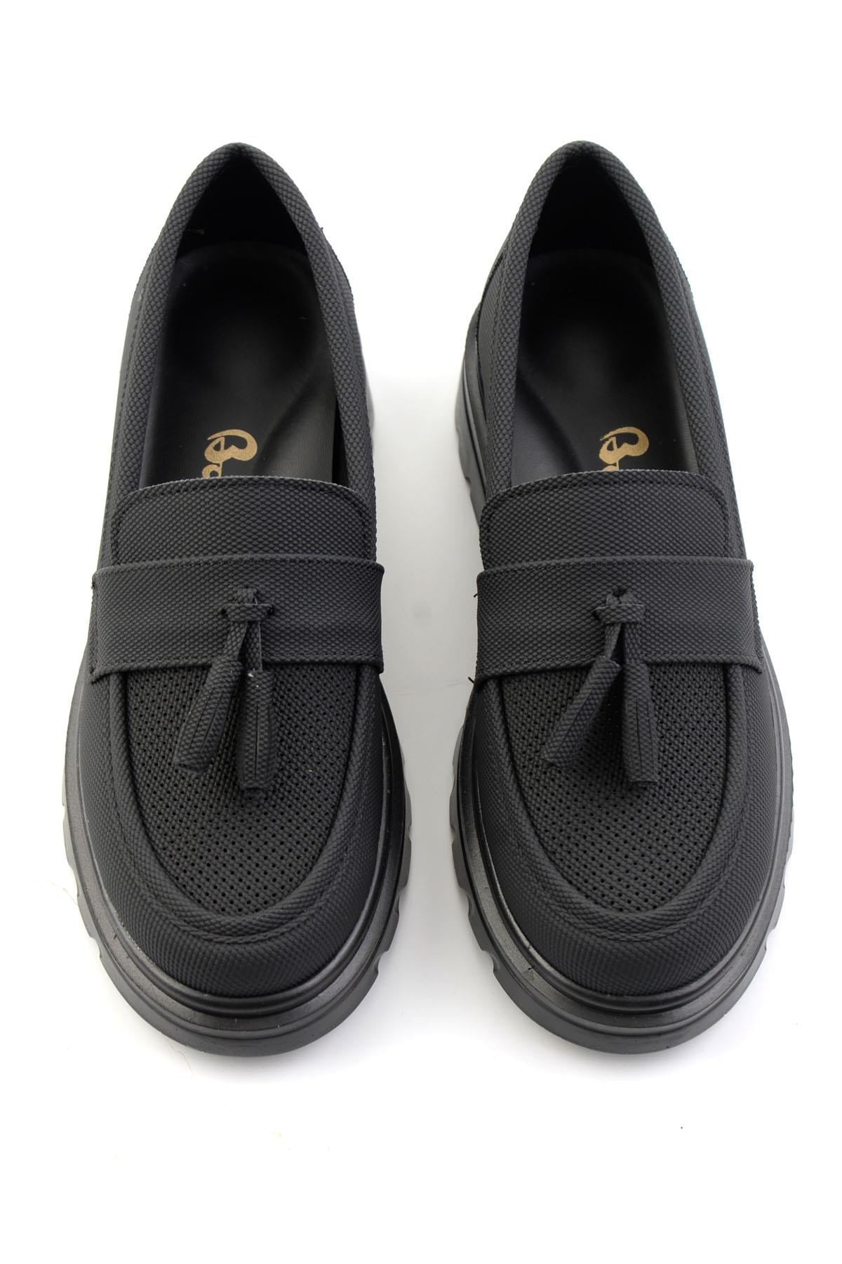 Siyah  Kadın Loafer Ayakkabı K01536105137