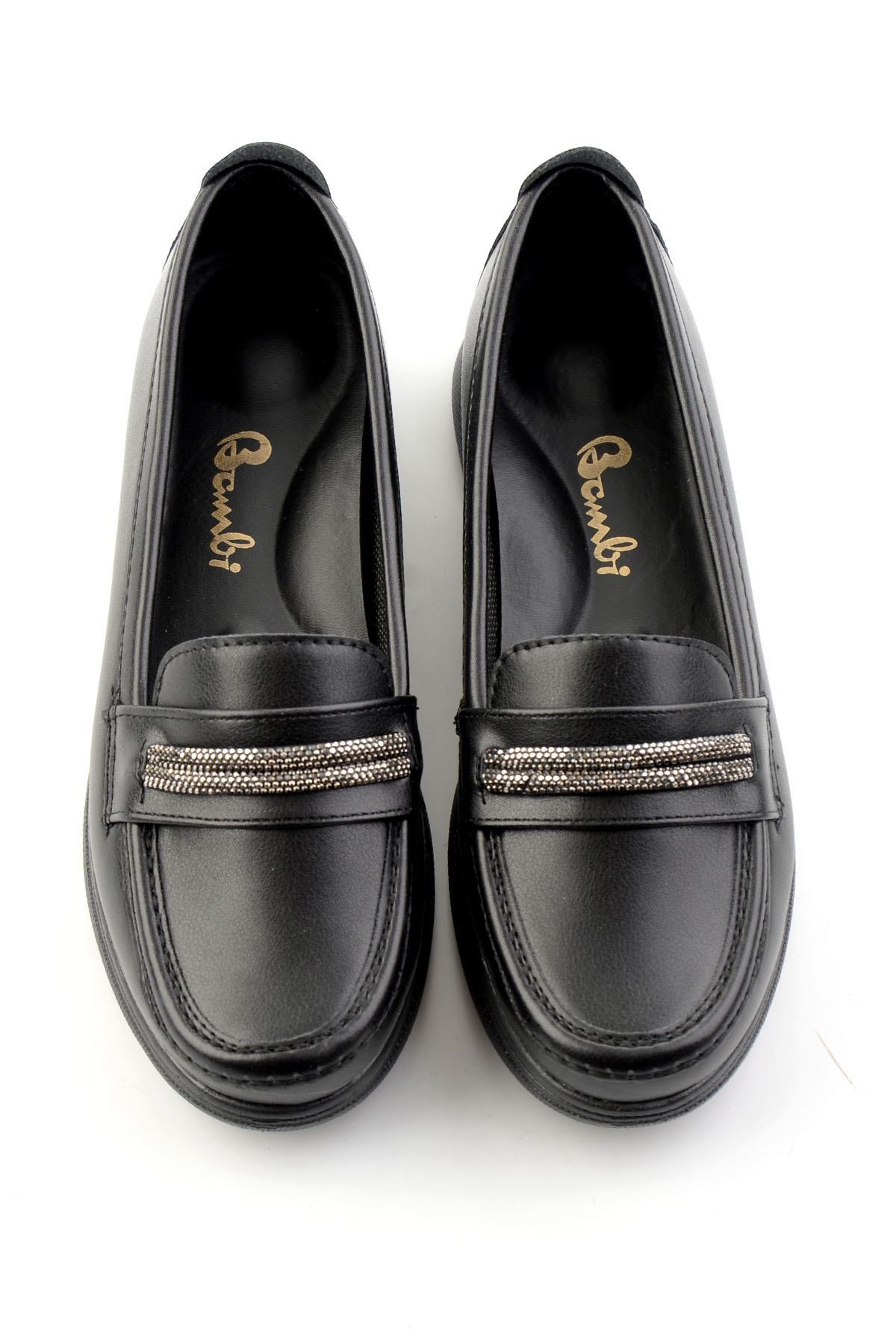 Siyah  Kadın Loafer Ayakkabı K01536105809