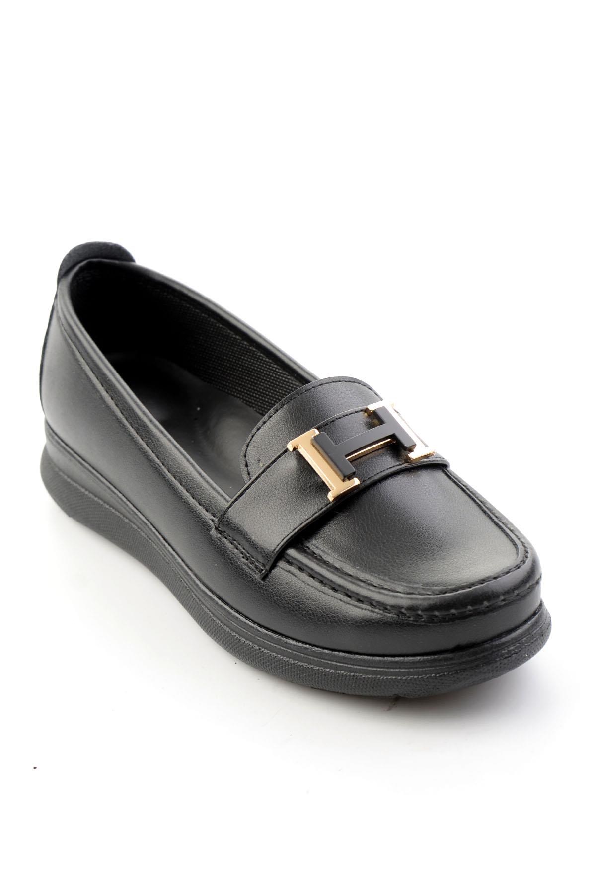 Siyah  Kadın Loafer Ayakkabı K01536105909