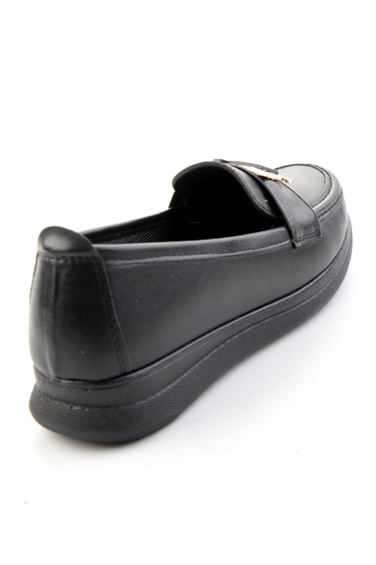 Siyah  Kadın Loafer Ayakkabı K01536105909