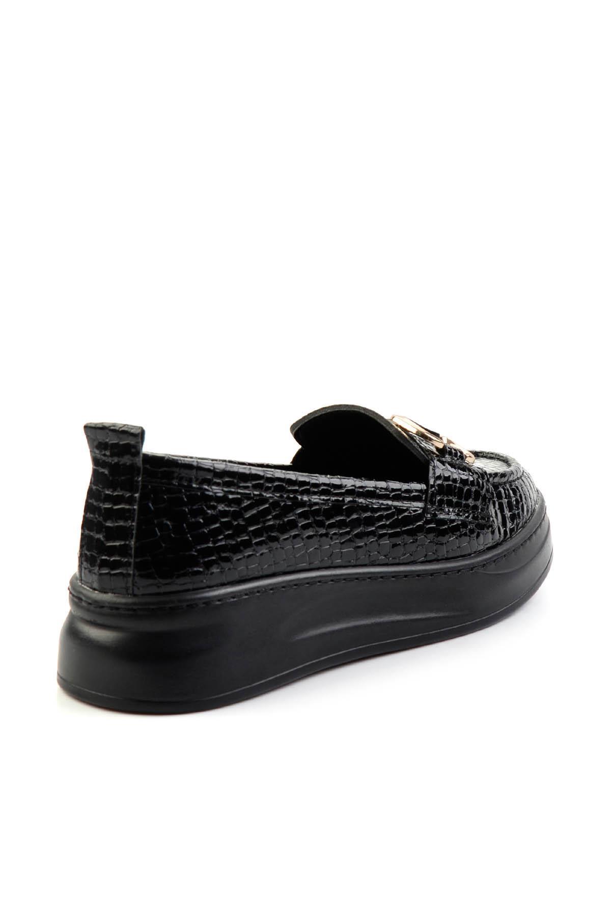 Siyah  Kadın Loafer Ayakkabı K01536194511