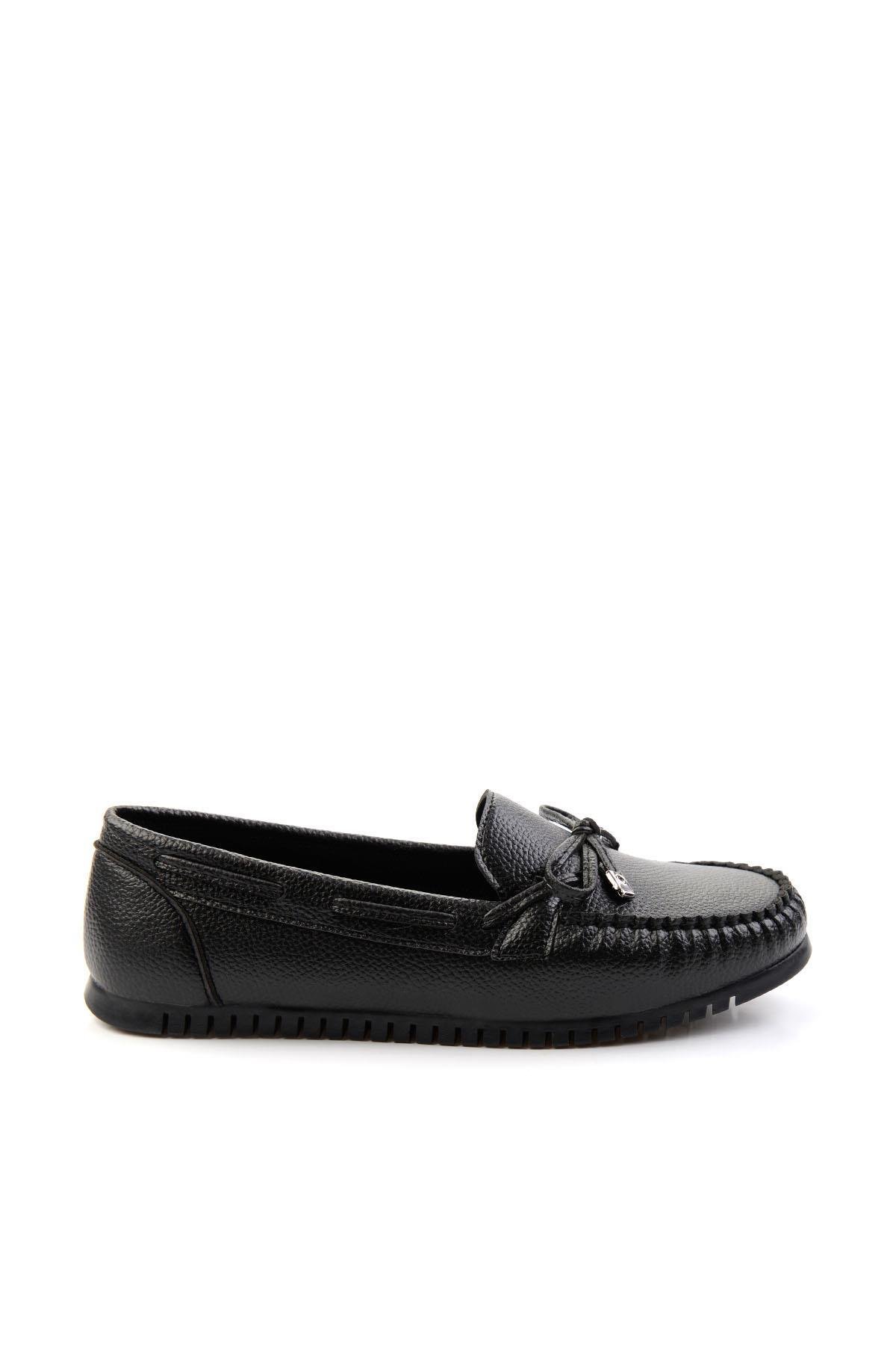 Siyah  Kadın Loafer Ayakkabı K01542010809