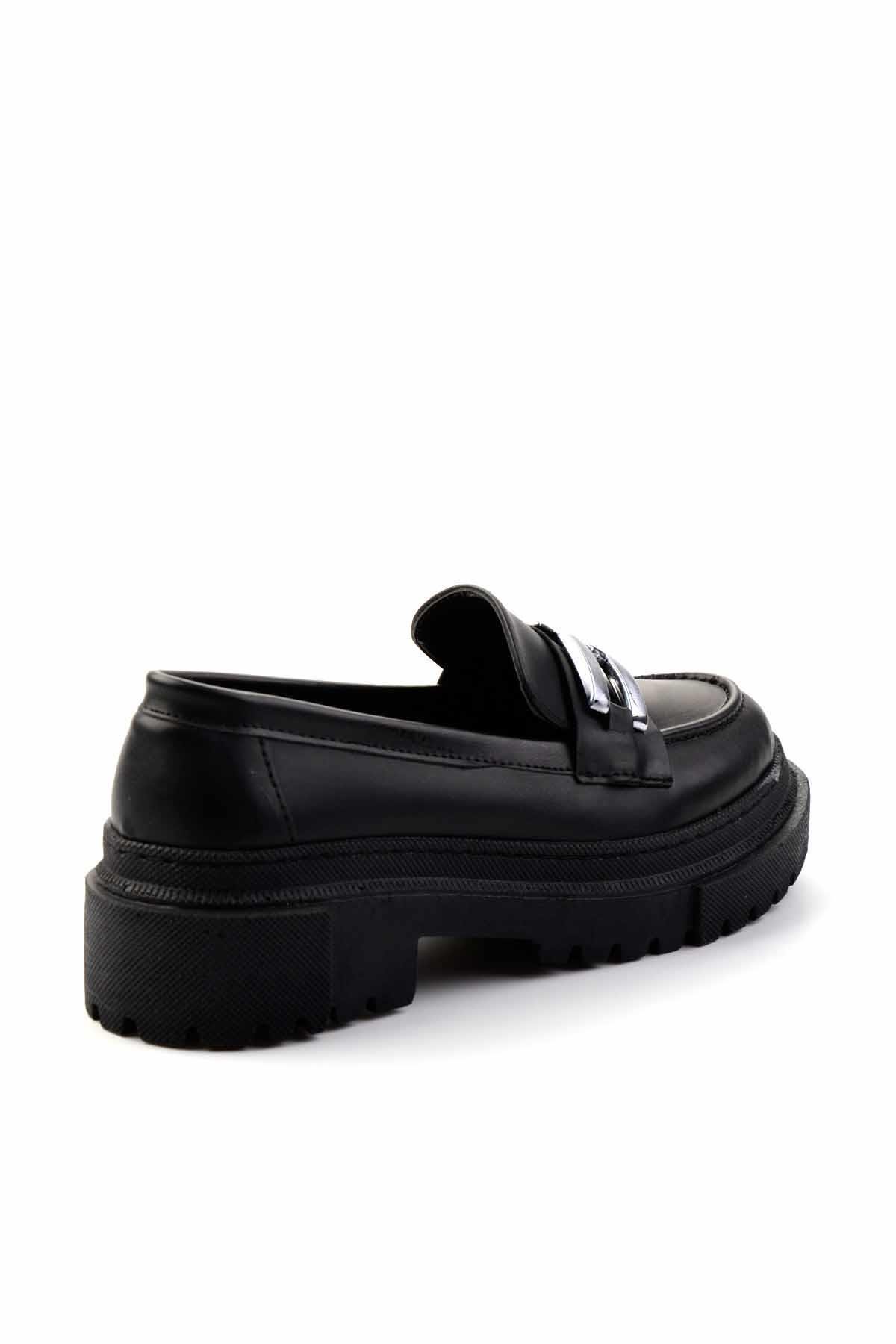 Siyah  Kadın Loafer Ayakkabı K01641015509