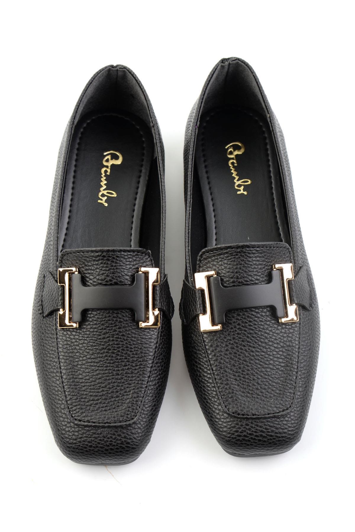 Siyah  Kadın Loafer Ayakkabı K01641022709