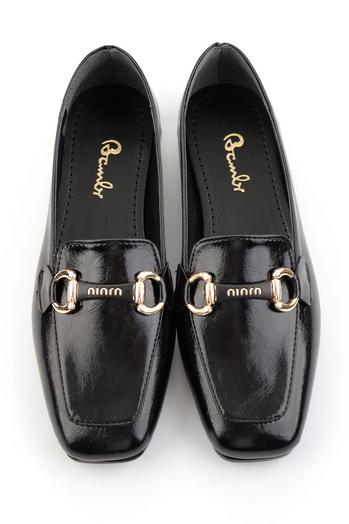 Siyah  Kadın Loafer Ayakkabı K01641023042