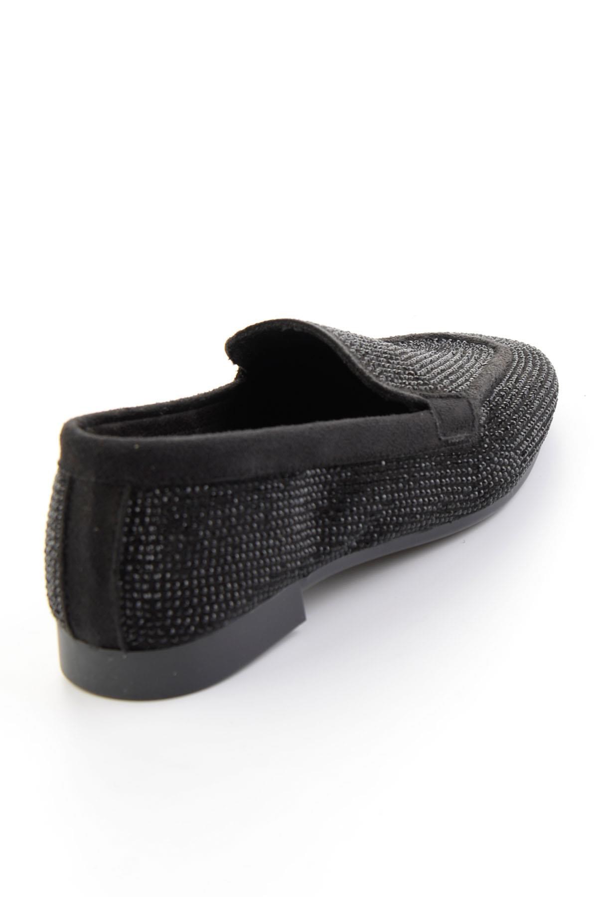 Siyah  Kadın Loafer Ayakkabı K01671058087