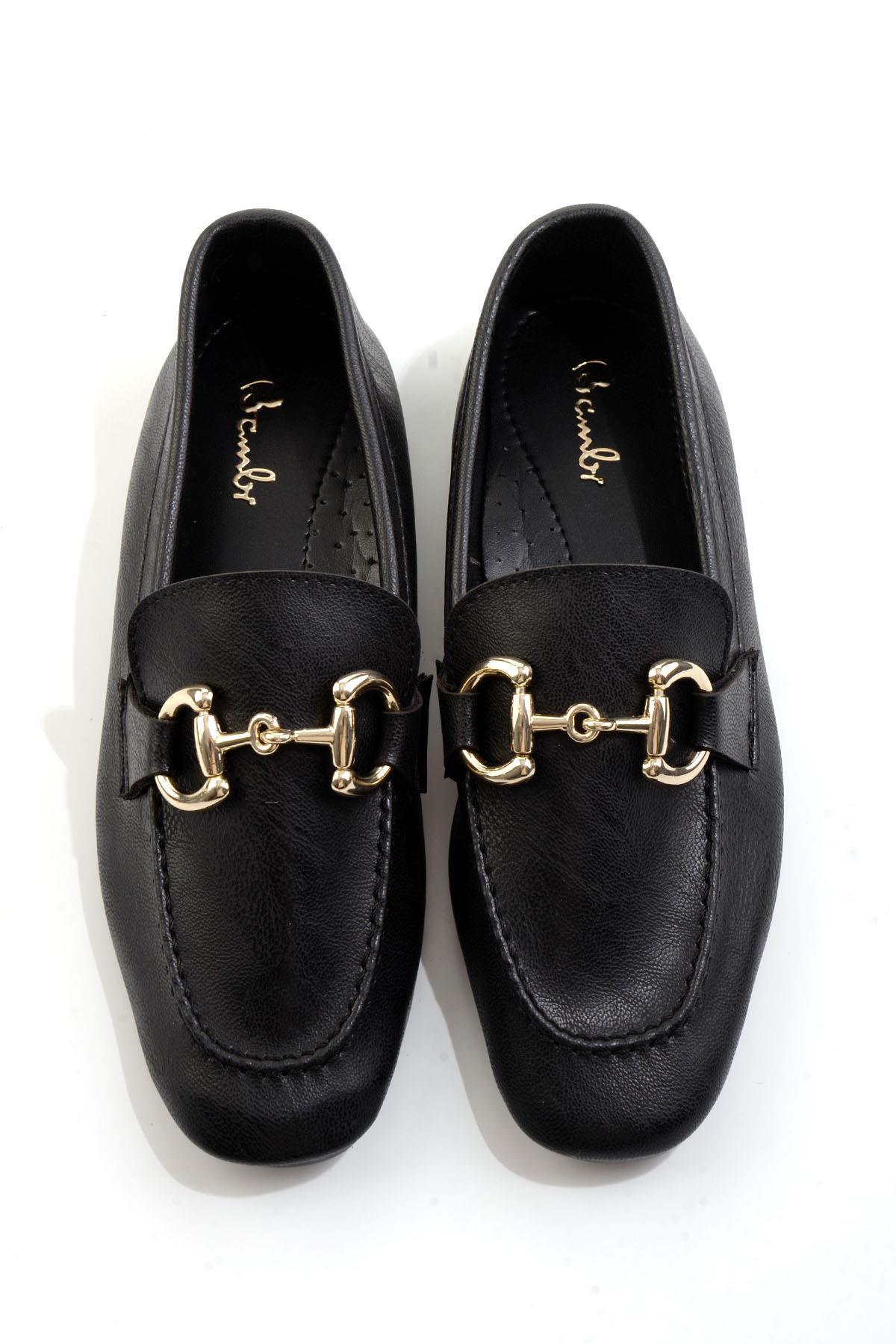 Siyah  Kadın Loafer Ayakkabı K01688011009