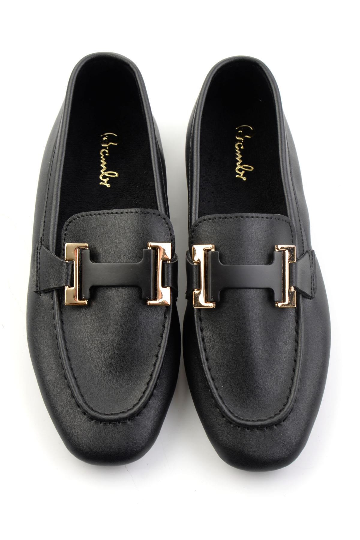 Siyah  Kadın Loafer Ayakkabı K01688012209