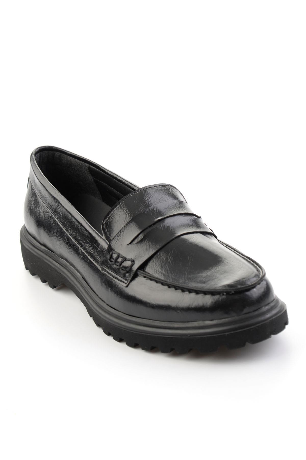 Siyah  Kadın Loafer Ayakkabı K01936051009