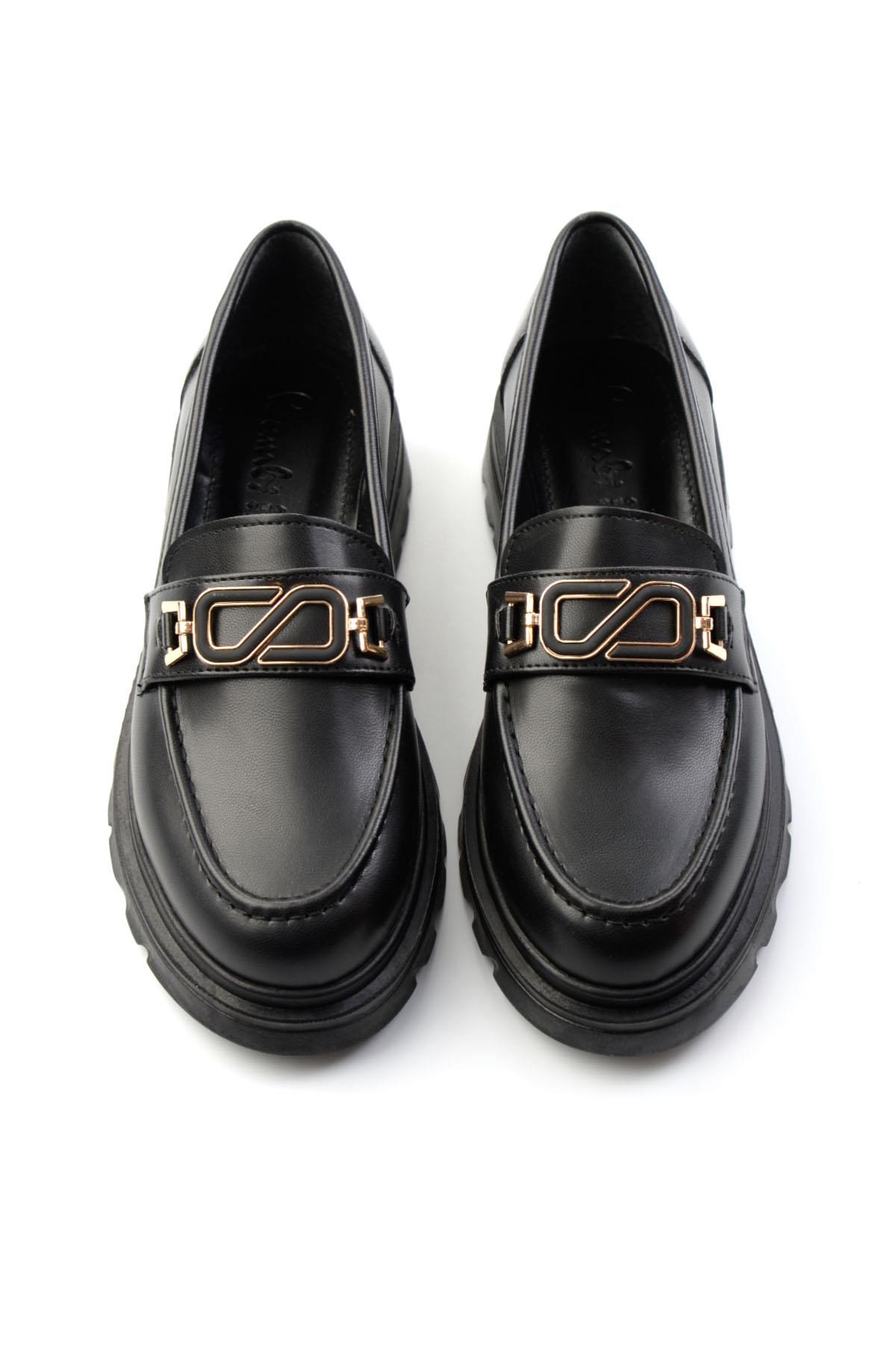 Siyah  Kadın Loafer Ayakkabı K01997010609