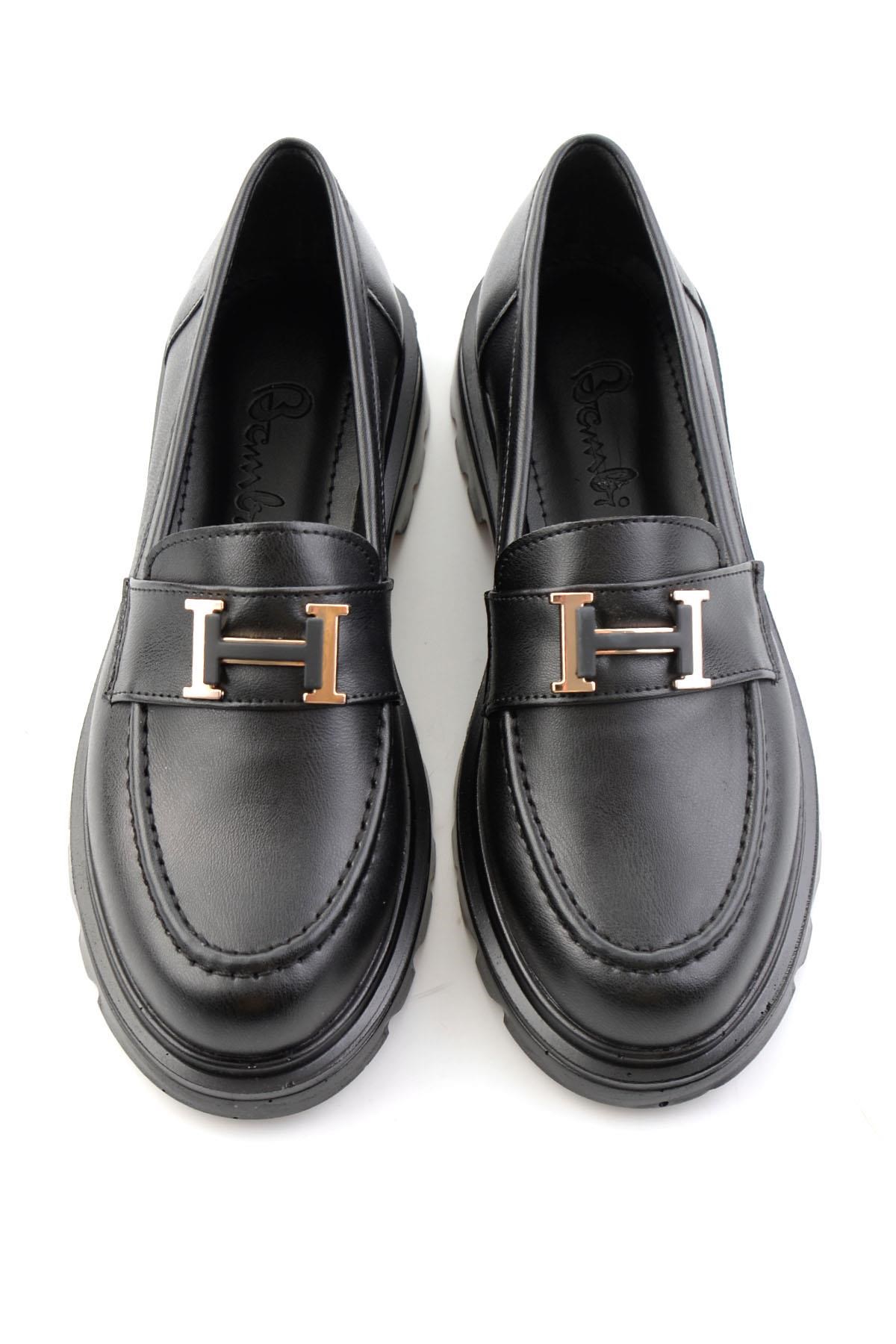 Siyah  Kadın Loafer Ayakkabı K01997011309