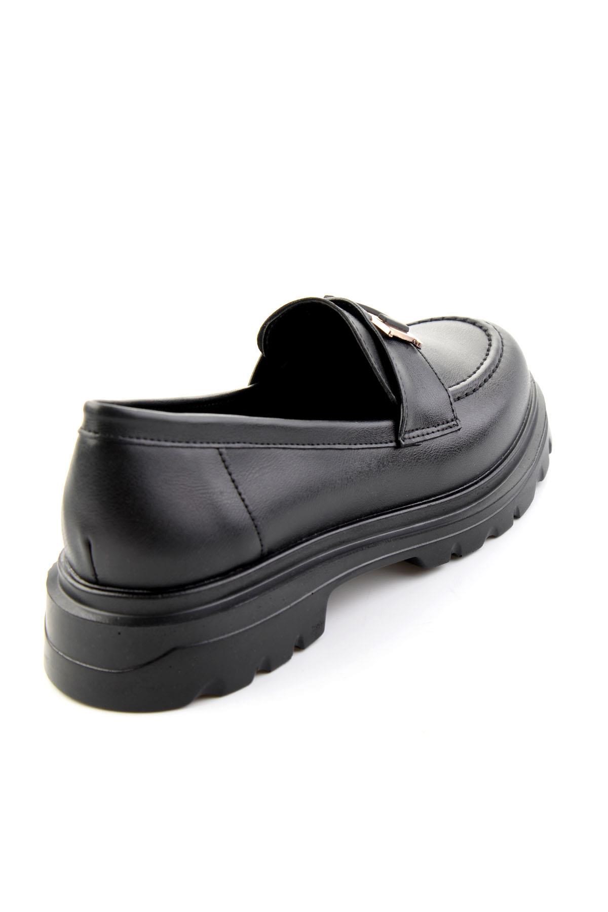 Siyah  Kadın Loafer Ayakkabı K01997011309