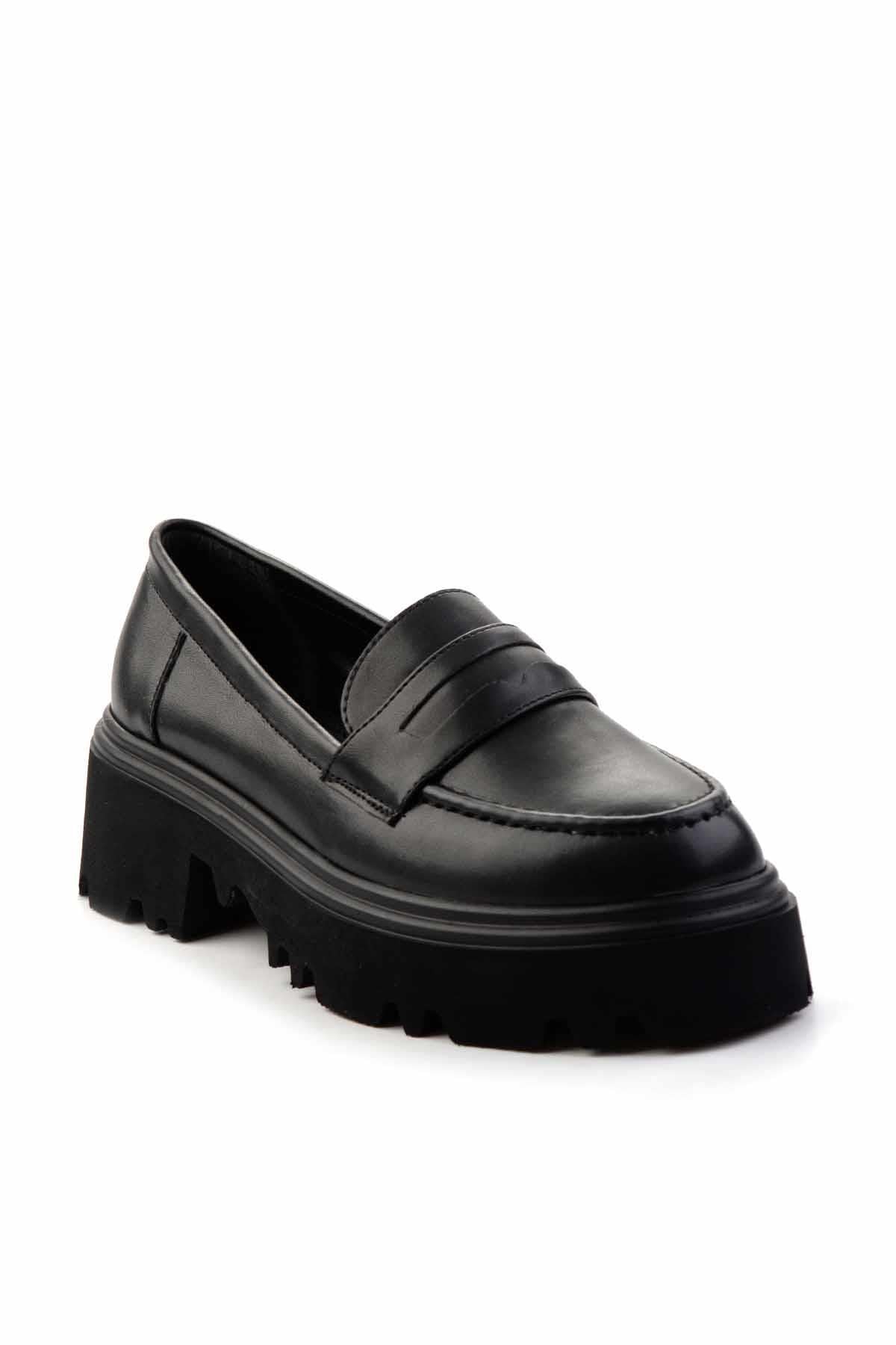 Siyah  Kadın Loafer Ayakkabı K01997028009