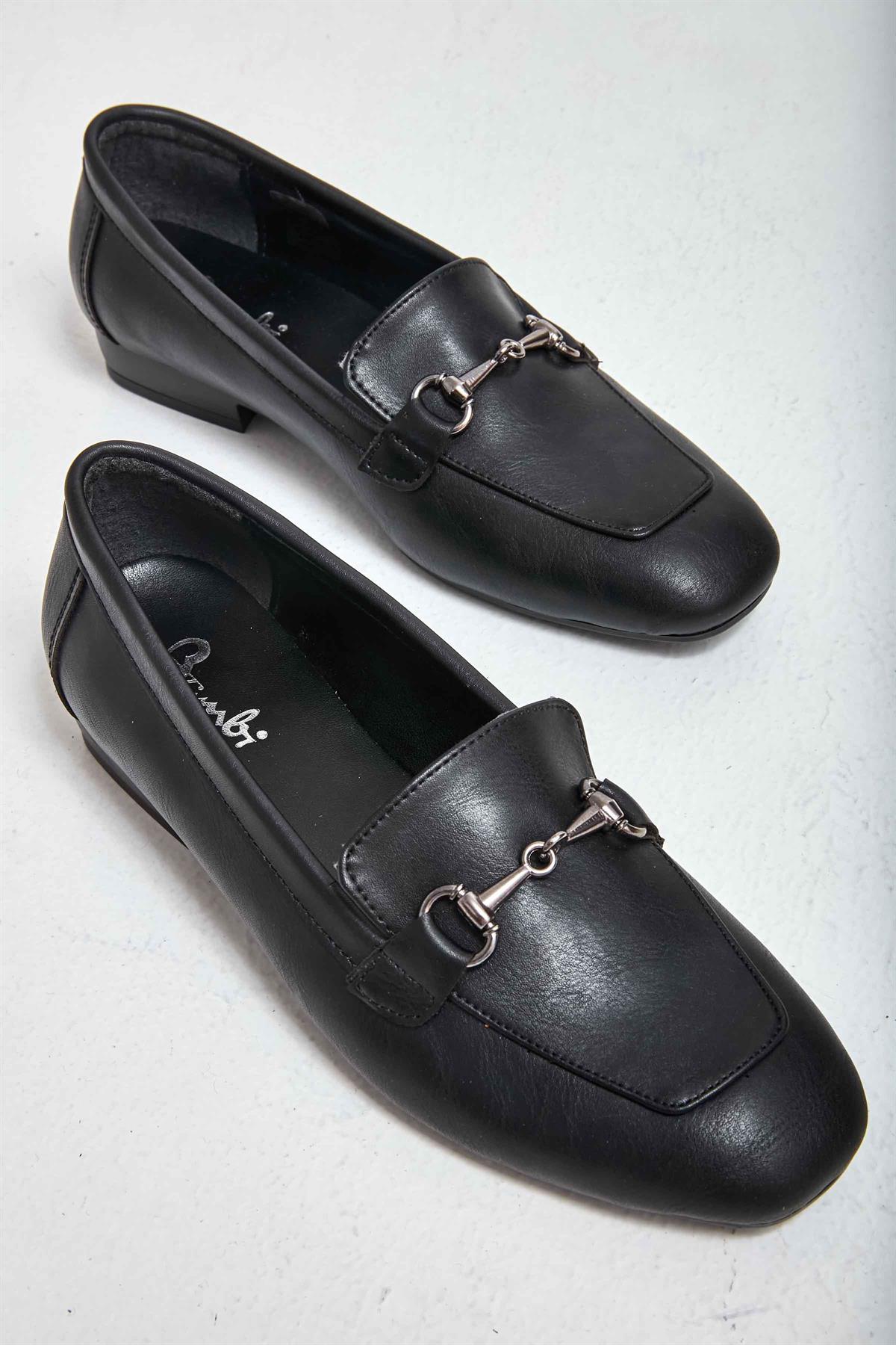 Siyah  Kadın Loafer Ayakkabı M0538011209