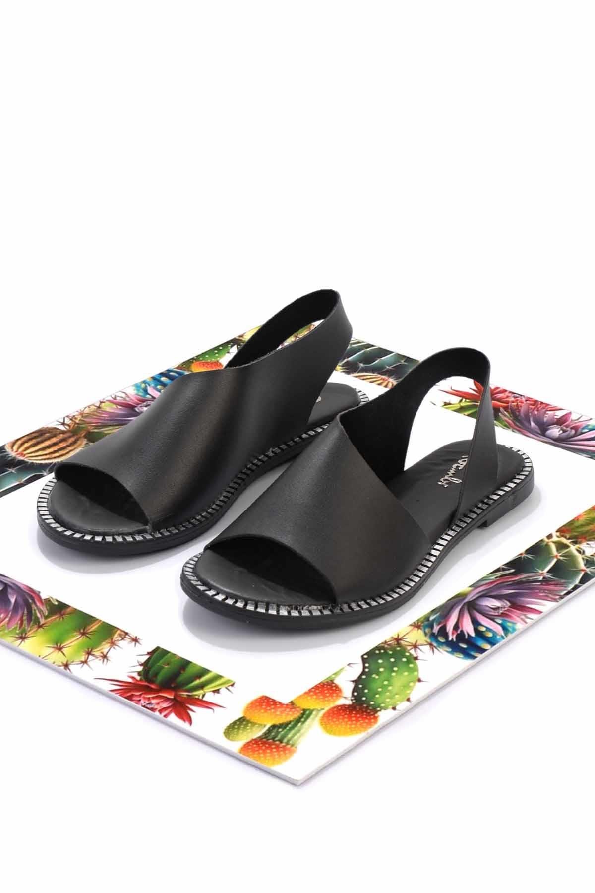 Siyah  Kadın Sandalet K05021010009