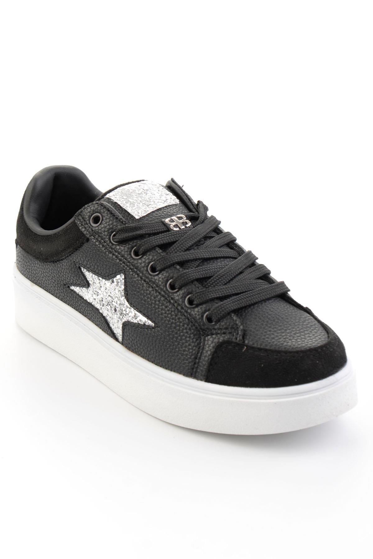 Siyah  Kadın Sneaker K01027035009