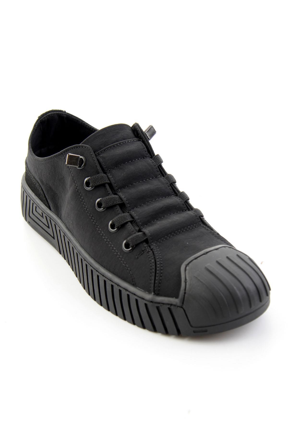 Siyah  Kadın Sneaker K01175127404