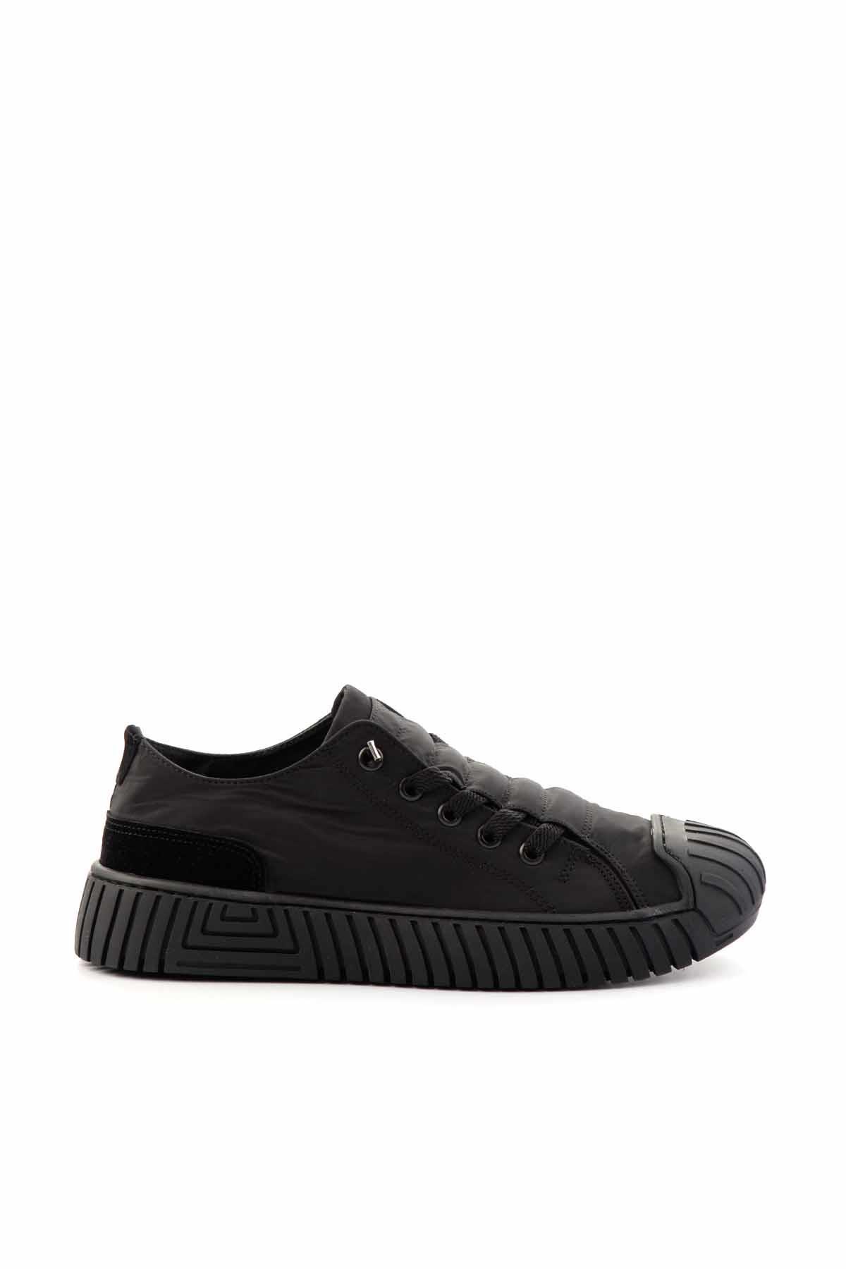 Siyah  Kadın Sneaker K01175127404