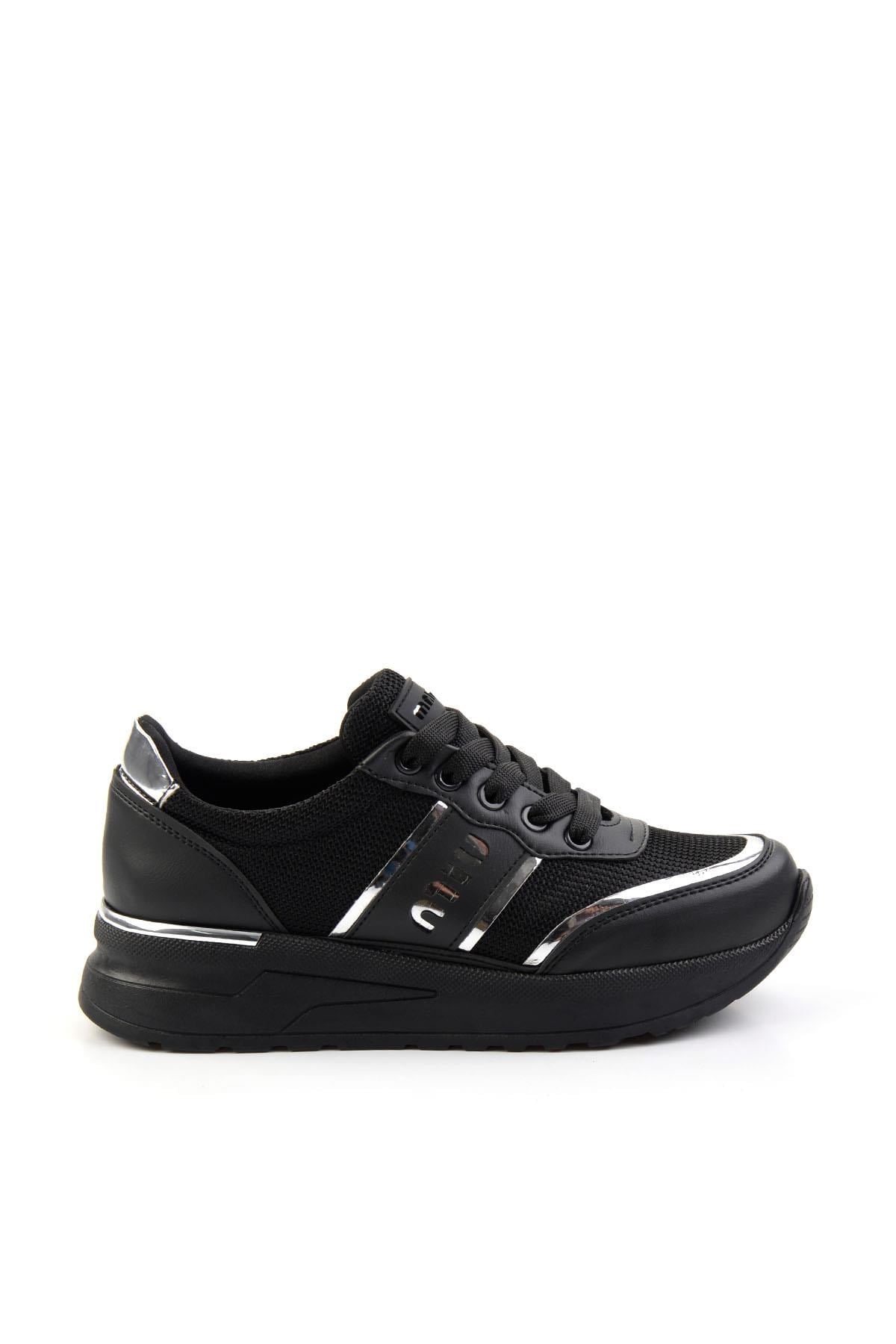 Siyah  Kadın Sneaker K01179001385