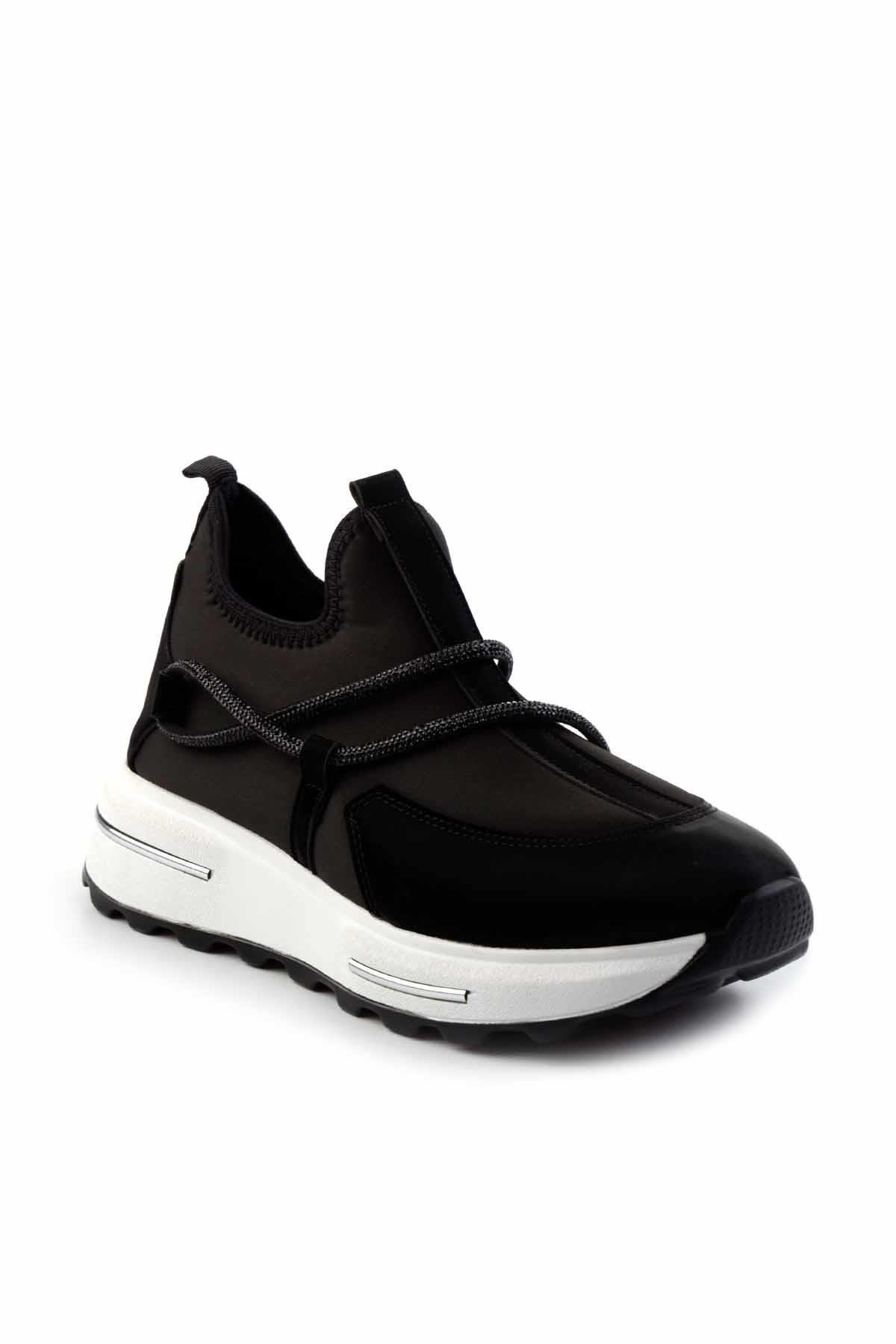 Siyah  Kadın Sneaker K01212040017