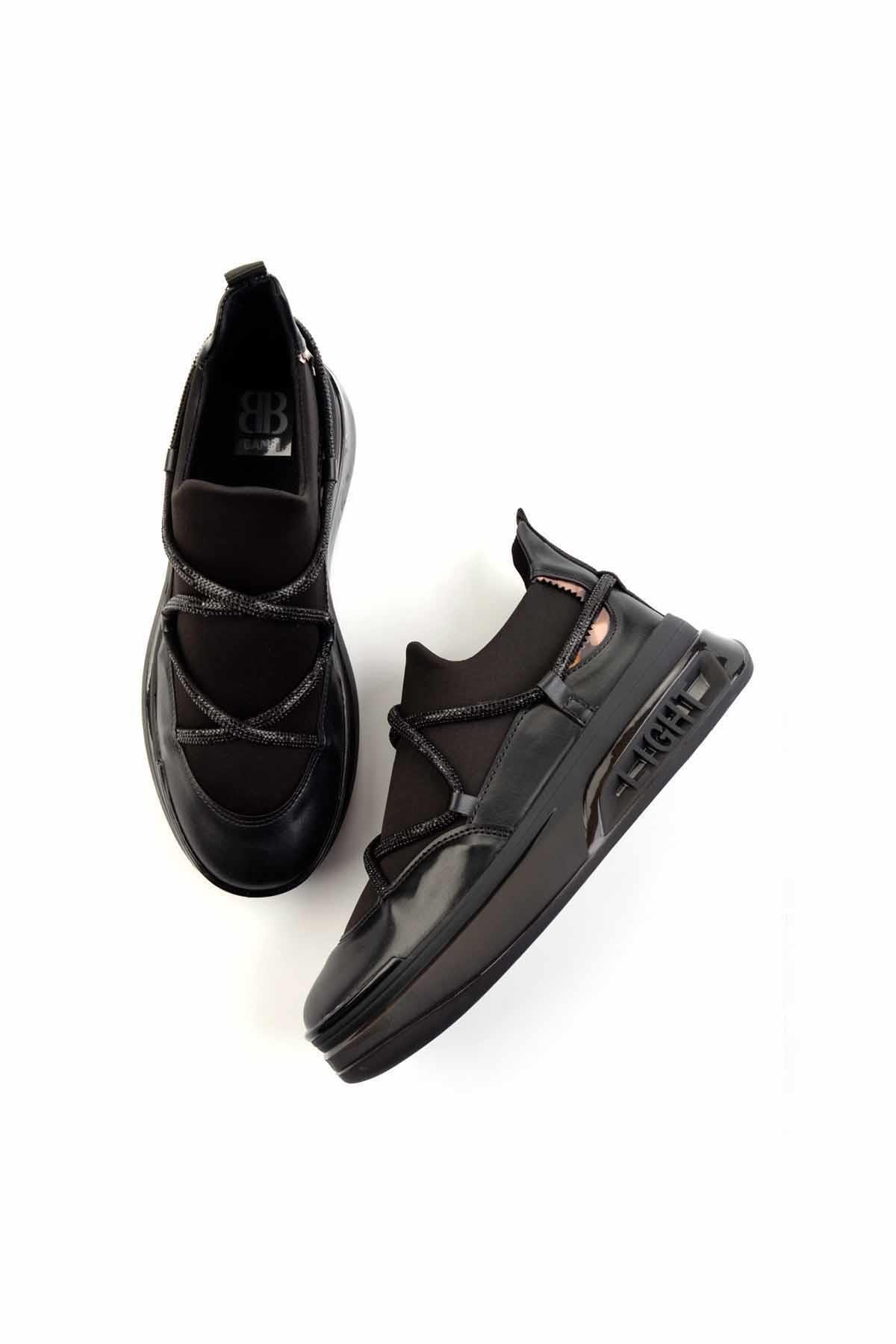 Siyah  Kadın Sneaker K01212040517