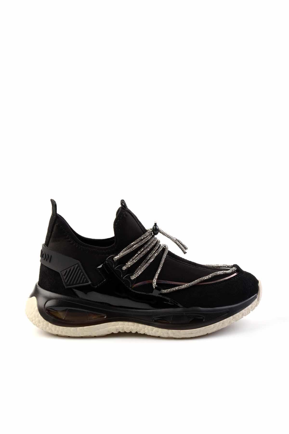 Siyah  Kadın Sneaker K01212040717