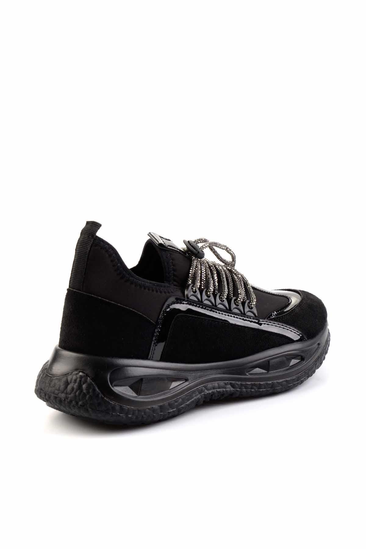 Siyah  Kadın Sneaker K01212042117