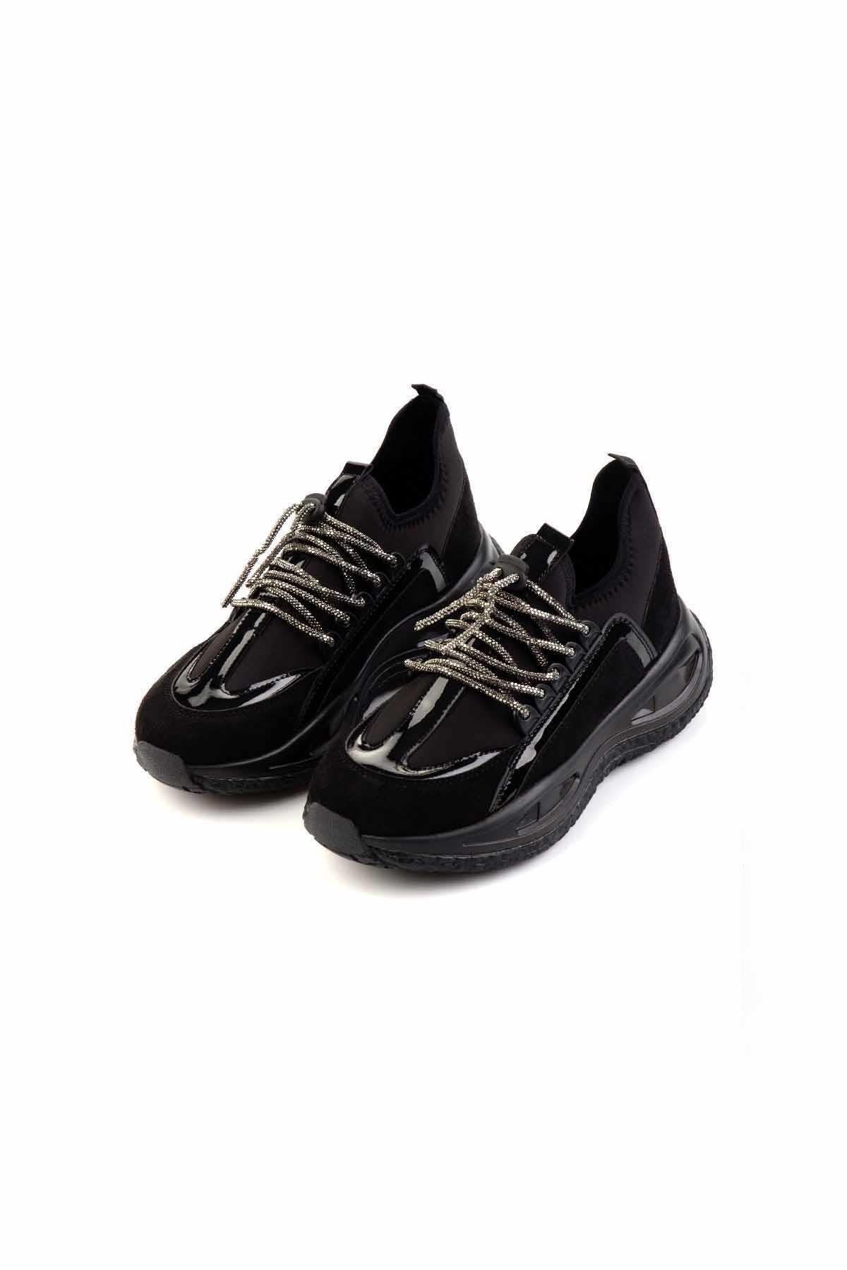 Siyah  Kadın Sneaker K01212042117