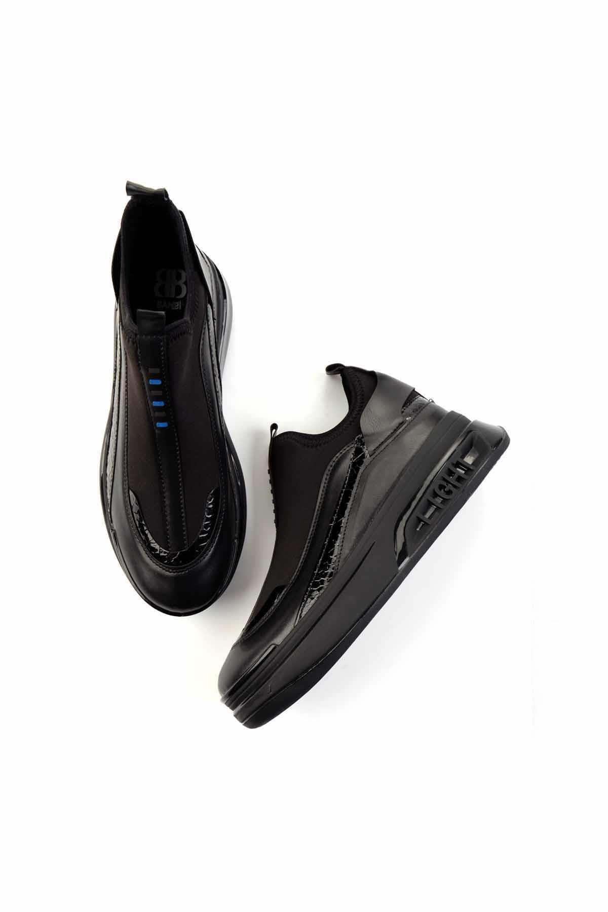 Siyah  Kadın Sneaker K01212043017