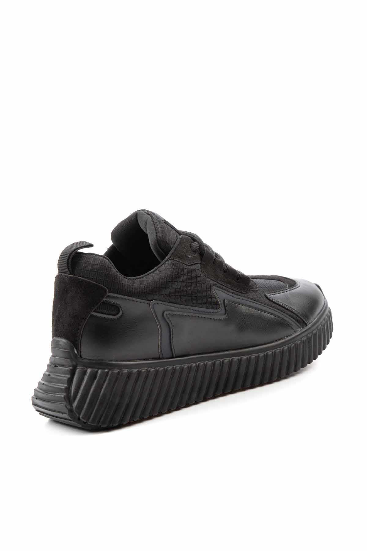 Siyah  Kadın Sneaker K01228082509