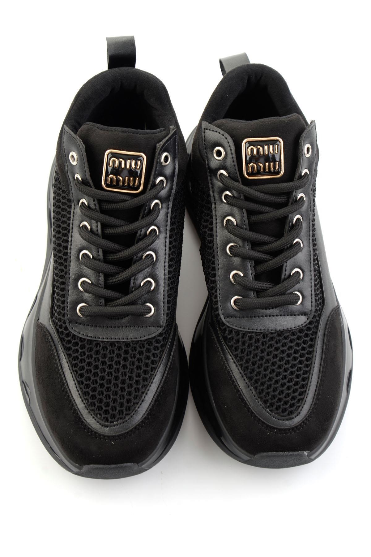 Siyah  Kadın Sneaker K01228091422