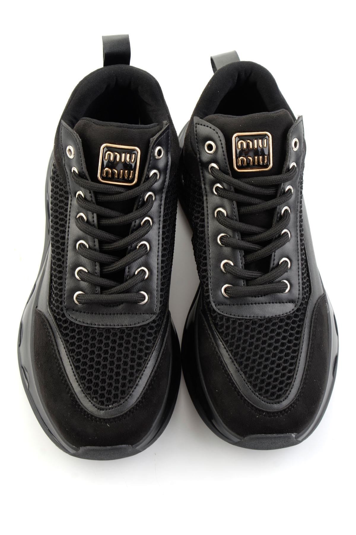 Siyah  Kadın Sneaker K01228091422