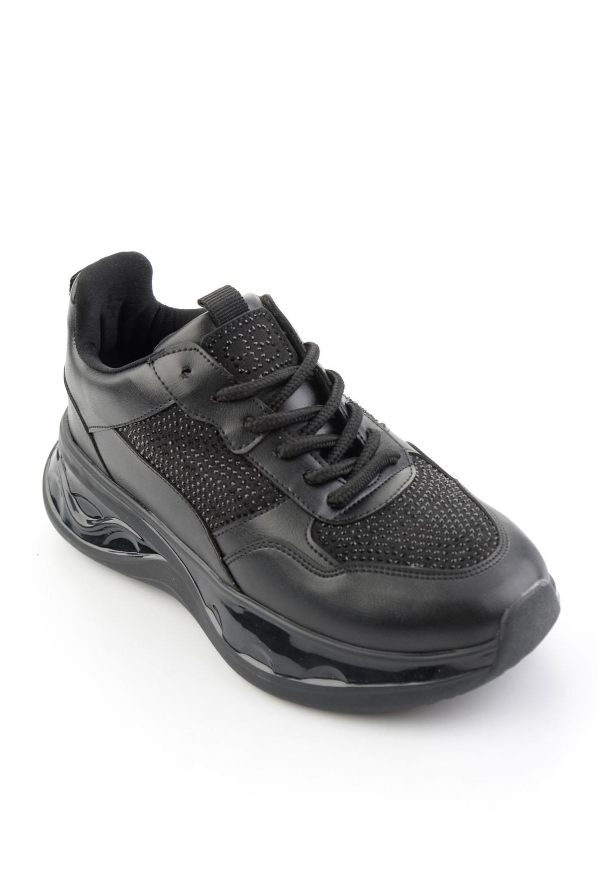 Siyah  Kadın Sneaker K01228091572